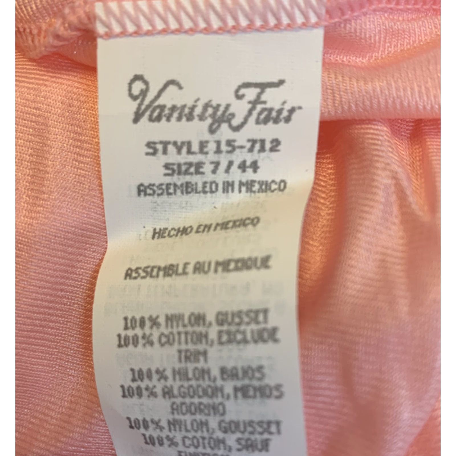 Vintage VINTAGE Vanity Fair Full Panties 7 Pink Silky Nylon NEW NOS Ravissant Classic Ravissant Panties Pink Nylon Size 28" / US 6 / IT 42 - 5 Thumbnail