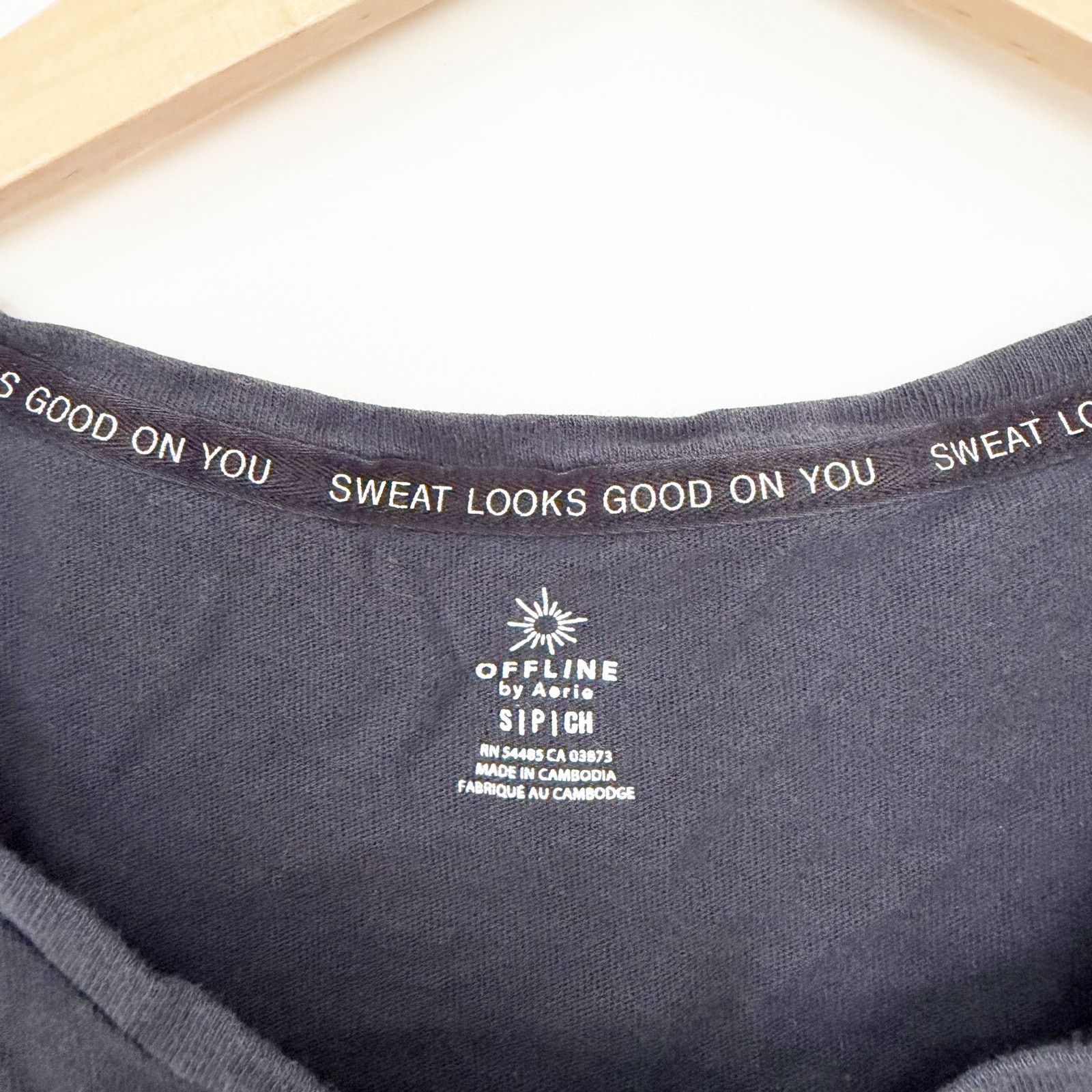 Other Aerie Offline Lot of 2 Gray Muscle Tank Tops Sz S Size S / US 4 / IT 40 - 6 Thumbnail