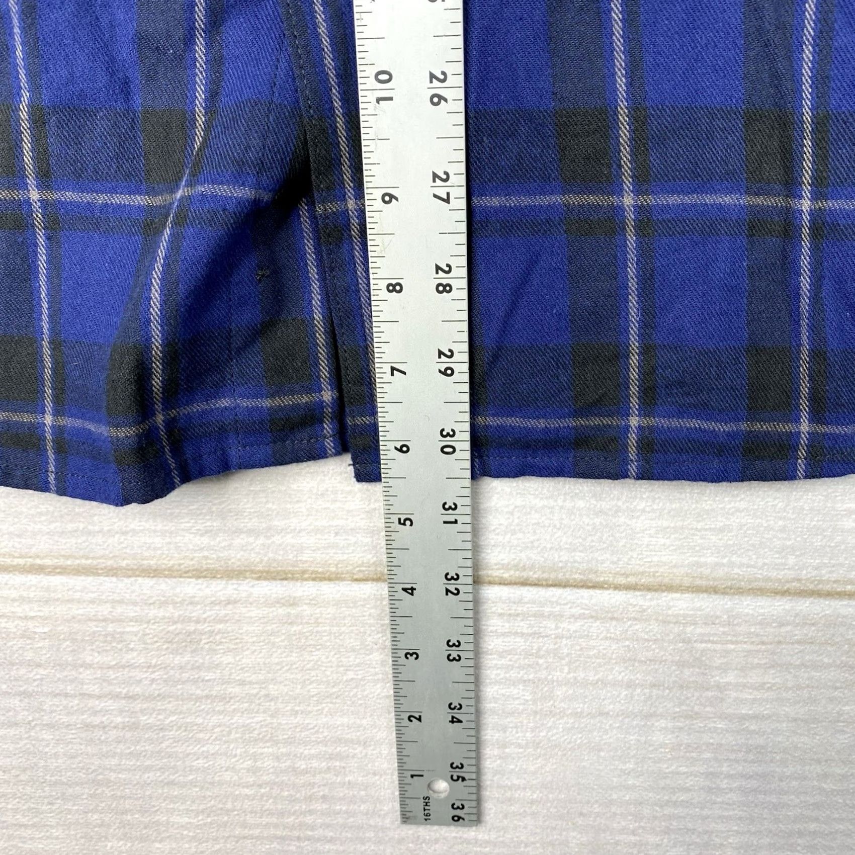 The Mountain Blue Mountain Blue Mountain Flannel Shirt Mens M Plaid Button-Up Long Sleeve Casual Workwear Cotton Flannel Shirt Mens M Blue Casual Size US M / EU 48-50 / 2 - 5 Thumbnail