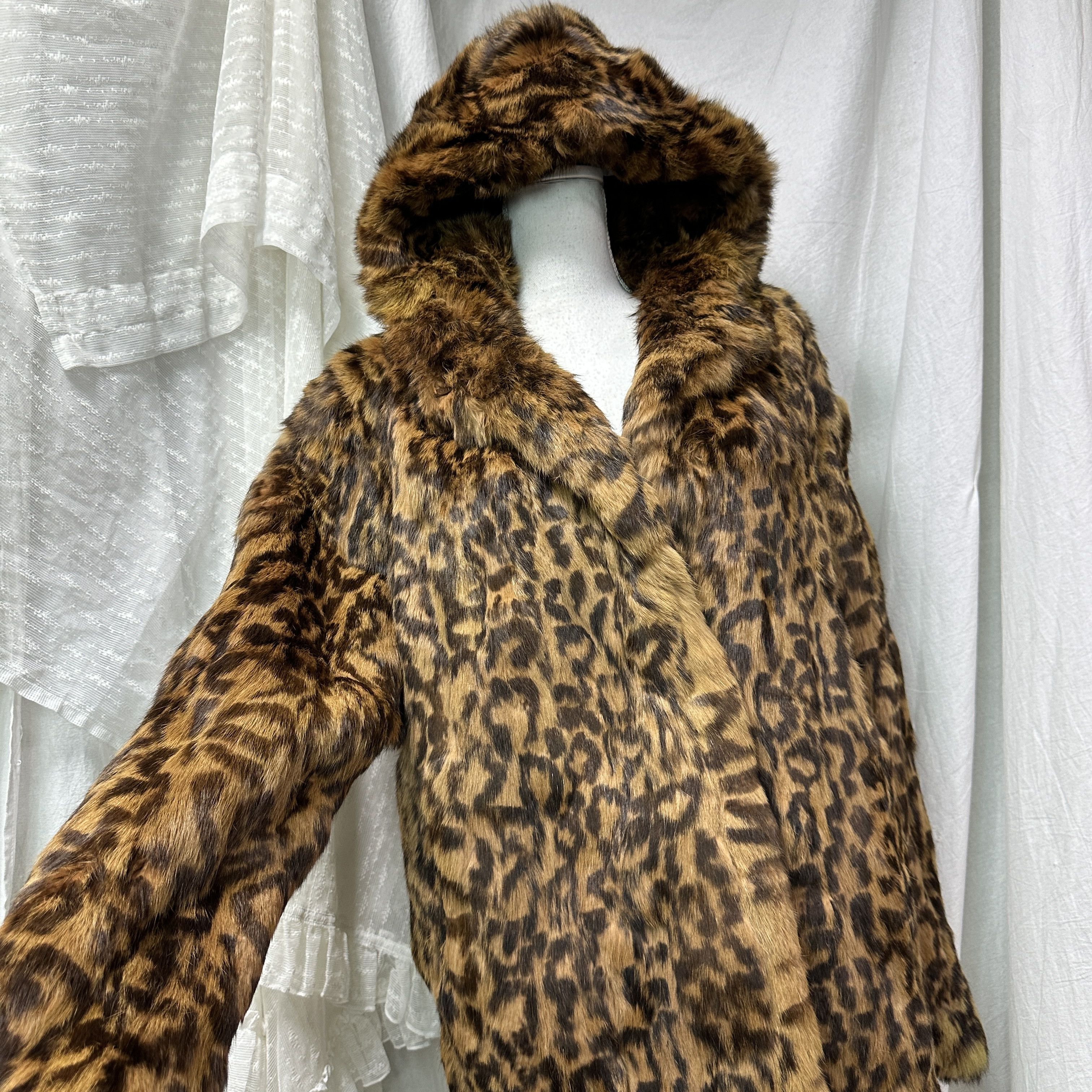 Vintage Vintage Old Money Hooded Cheetah Maxi Rabbit Fur 90s Size L / US 10 / IT 46 - 2 Thumbnail