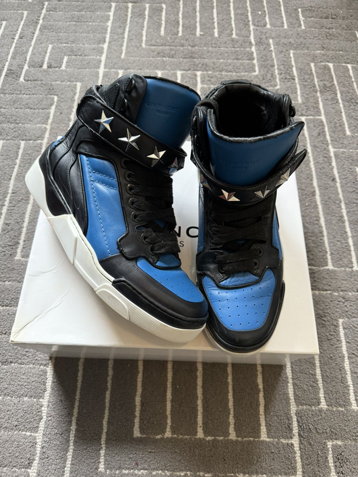 Givenchy Givenchy Blue Tysons 43 Size US 10 / EU 43 - 1 Thumbnail