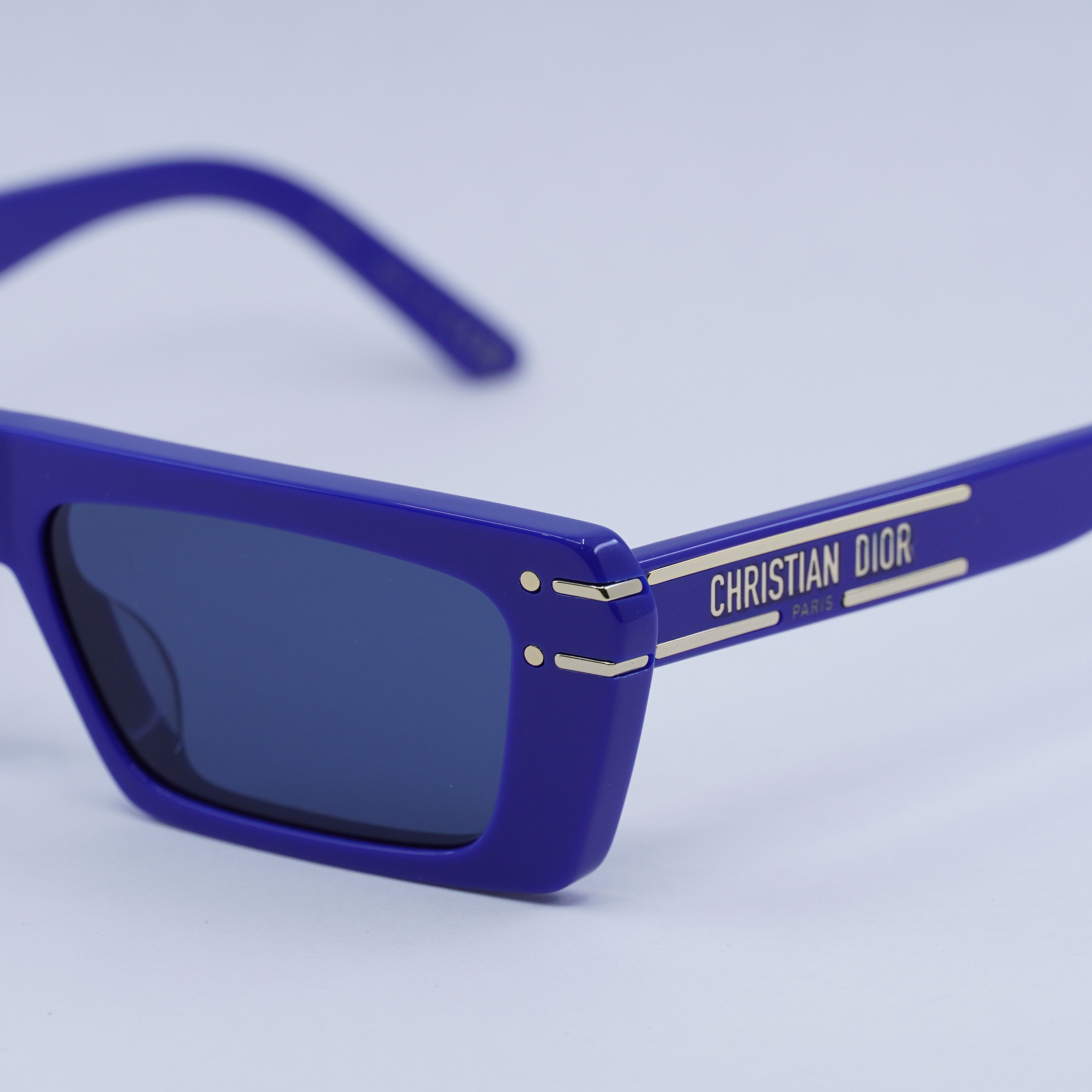 Dior Dior DIORSIGNATURE S2U 30B0 Sunglasses Solid Blue Rectangle Size ONE SIZE - 2 Thumbnail