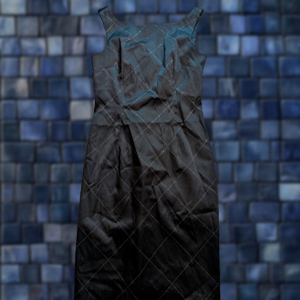 Vintage VINTAGE Rampage Black Satin Dress Duchess Cut Side Slit Argyle Sparkle, Knee Length, A-Line/Shift/Sundress, Cap Sleeve, Boat Neck, Pullover, XS-XL? Size M / US 6-8 / IT 42-44 - 1 Thumbnail