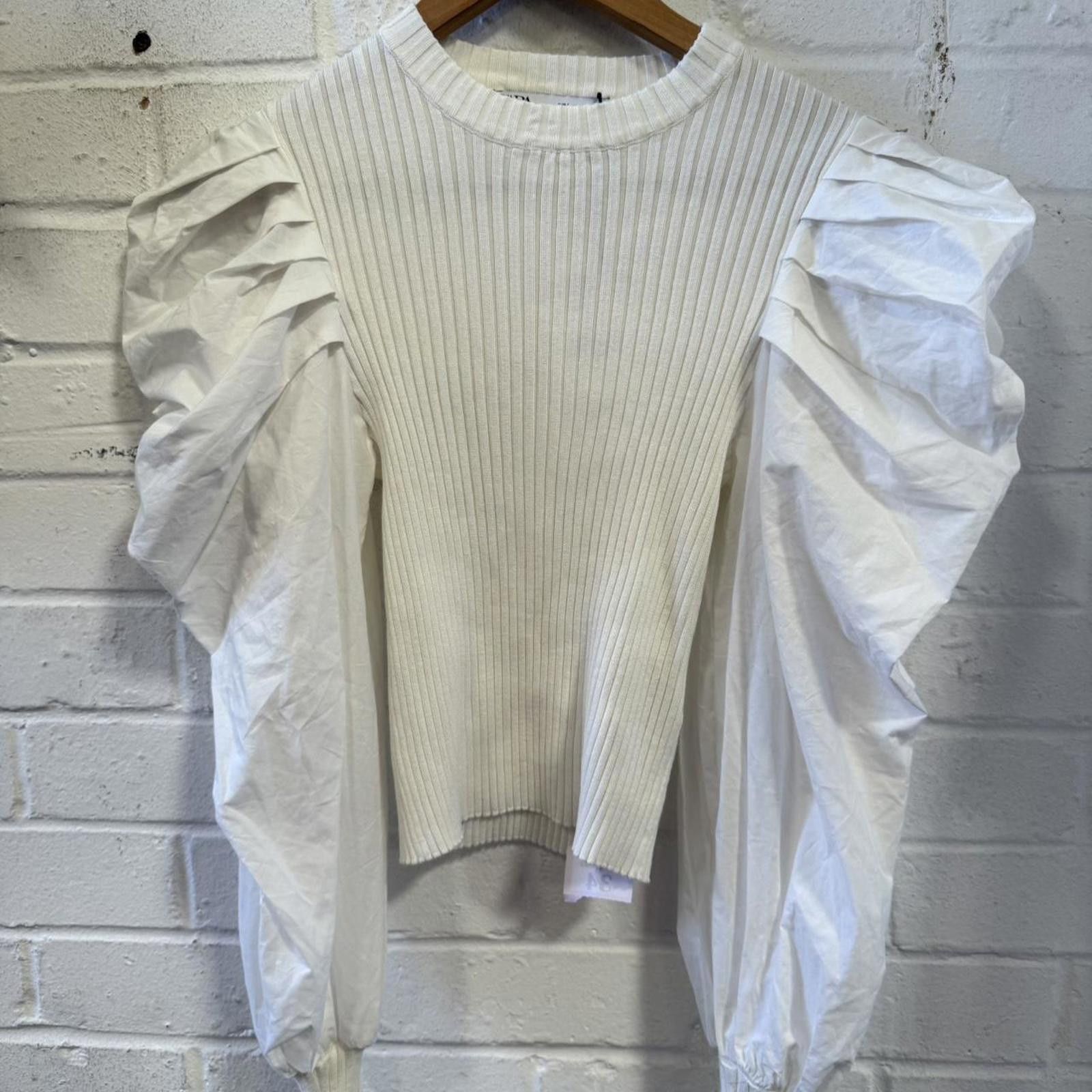 Other Women's White Blous Size M / US 6-8 / IT 42-44 - 1 Thumbnail