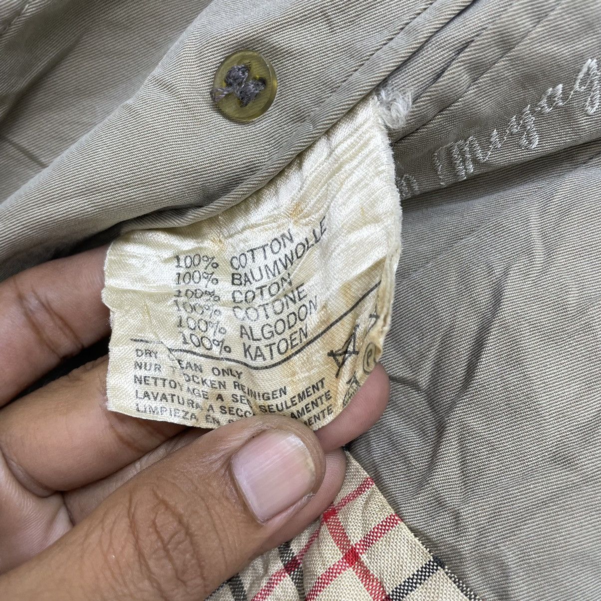 Aquascutum Vintage Distressed Aquascutum Trench Coat Jacket Size US S / EU 44-46 / 1 - 13 Thumbnail