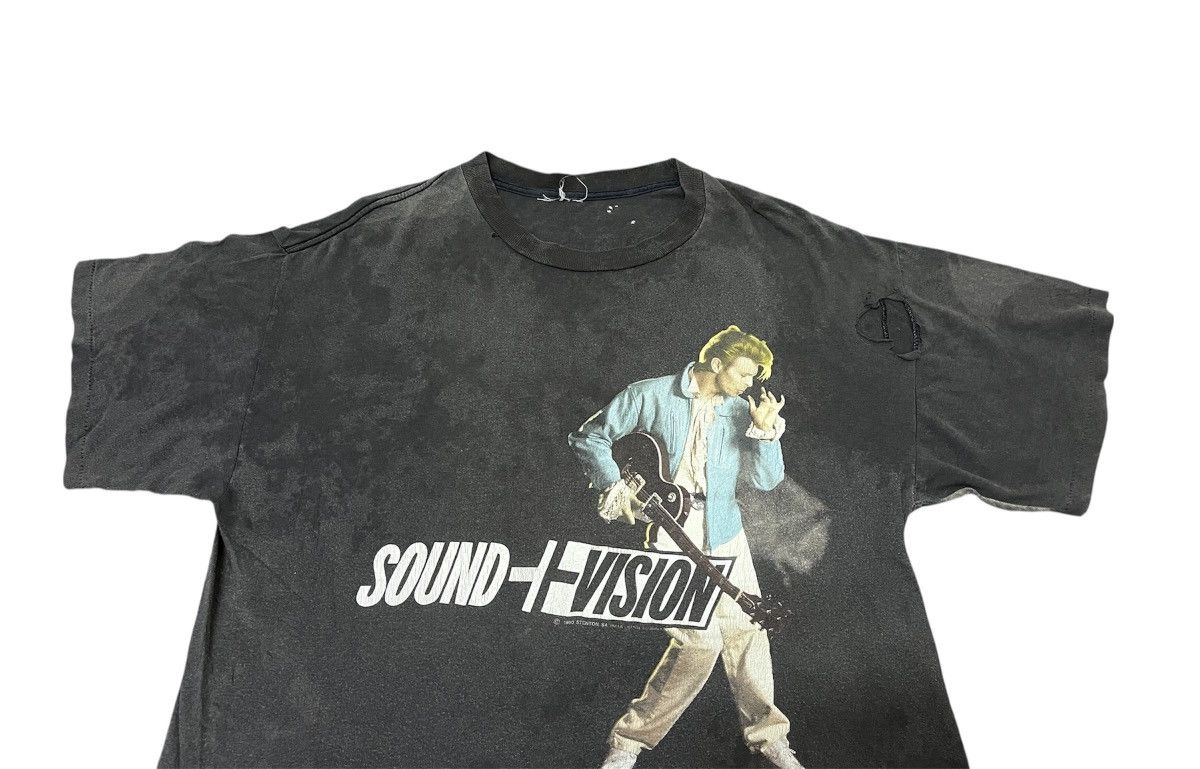 Vintage Vintage Faded Distressed Thrashed David Bowie World Tour Tee Size US L / EU 52-54 / 3 - 2 Thumbnail