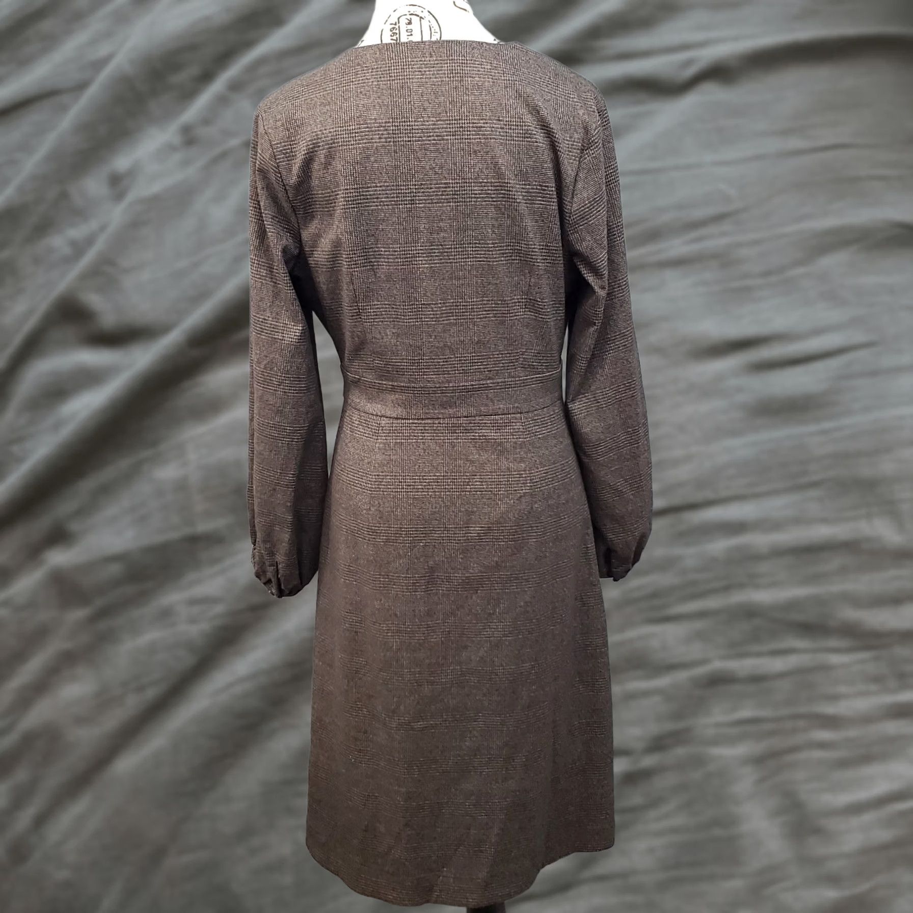 banana republic grey wrap dress Banana Republic Women 4 Multi Plaid Dress Surplice Neck Pleated Long Sleeve Ebay