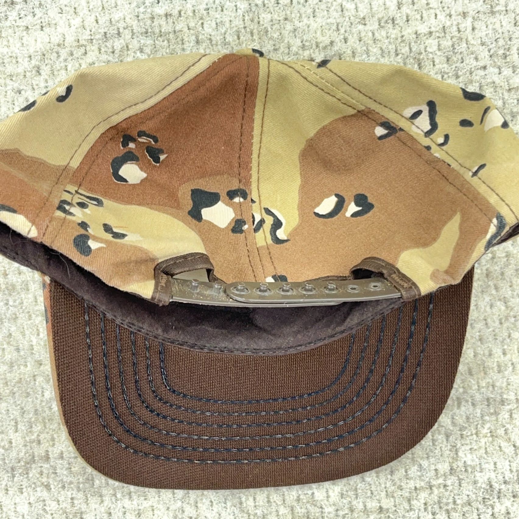 Vintage VINTAGE Desert Storm Hat Cap Snapback Brown Bubble Desert Camo 90s 1991 Trucker Size ONE SIZE - 4 Thumbnail