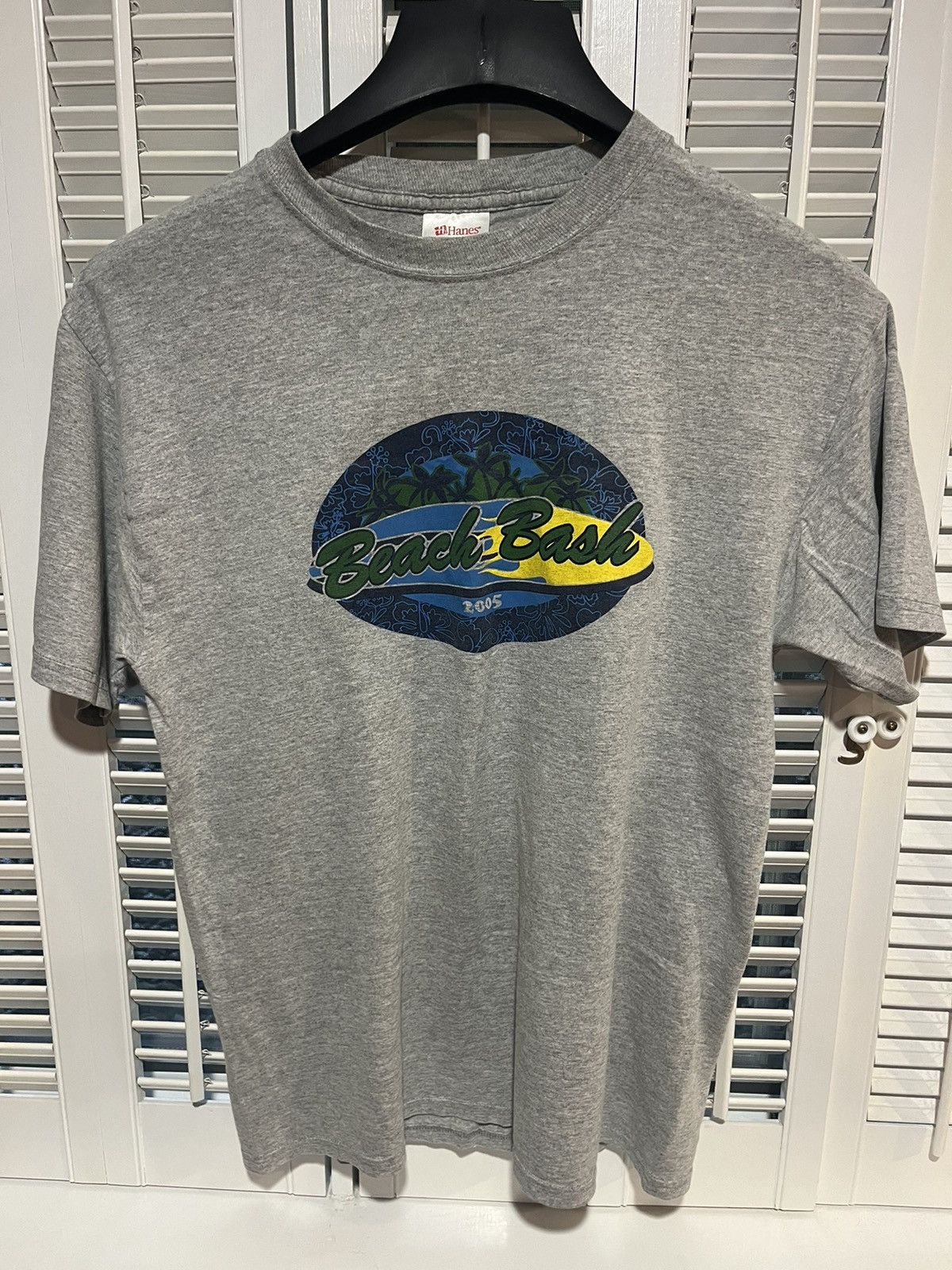 Other “Beach Bash” 2005 Y2K T Shirt Size US M / EU 48-50 / 2 - 3 Thumbnail