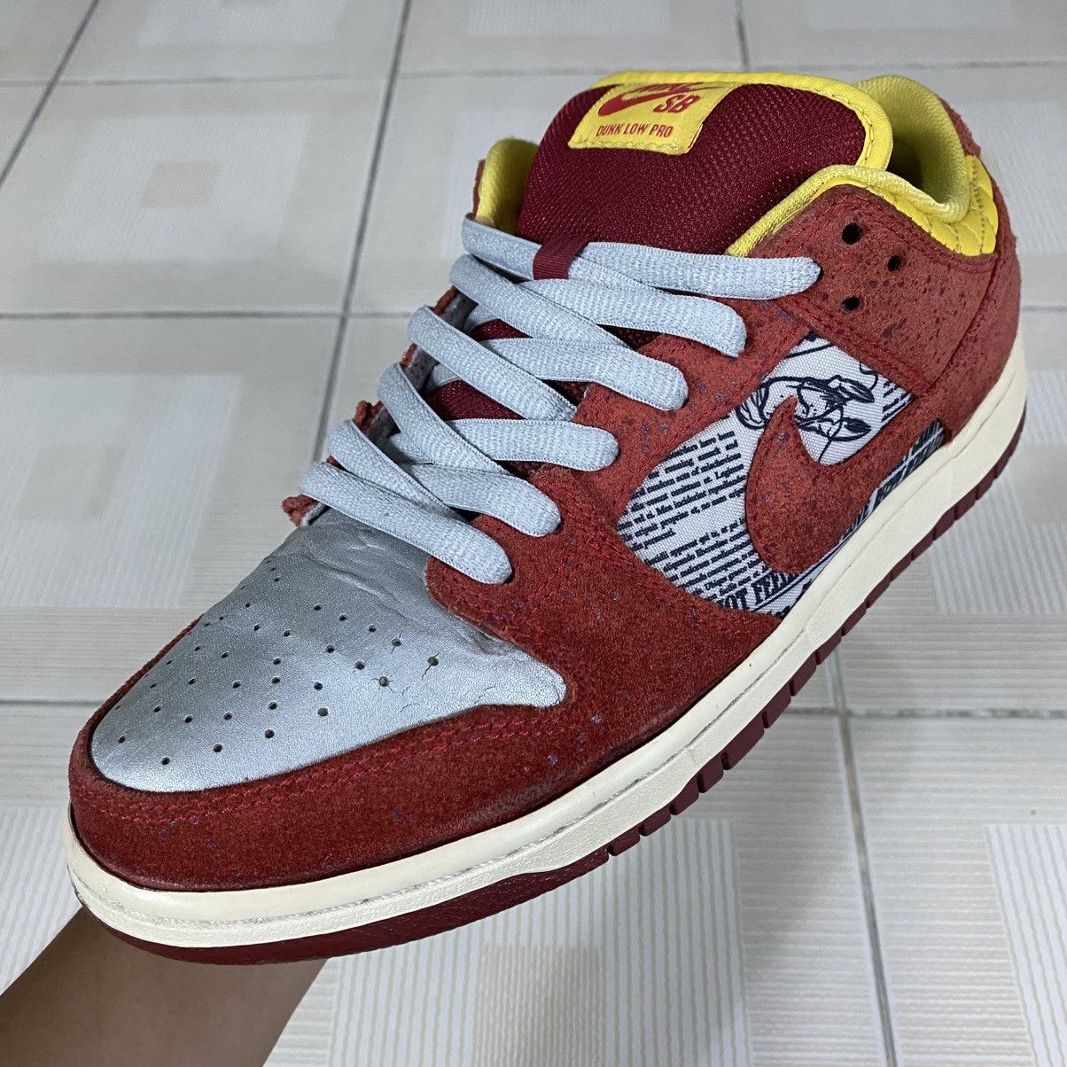 Nike SB Dunk Low Crawfish 2014 Size US 8.5 / EU 41-42 - 10 Thumbnail