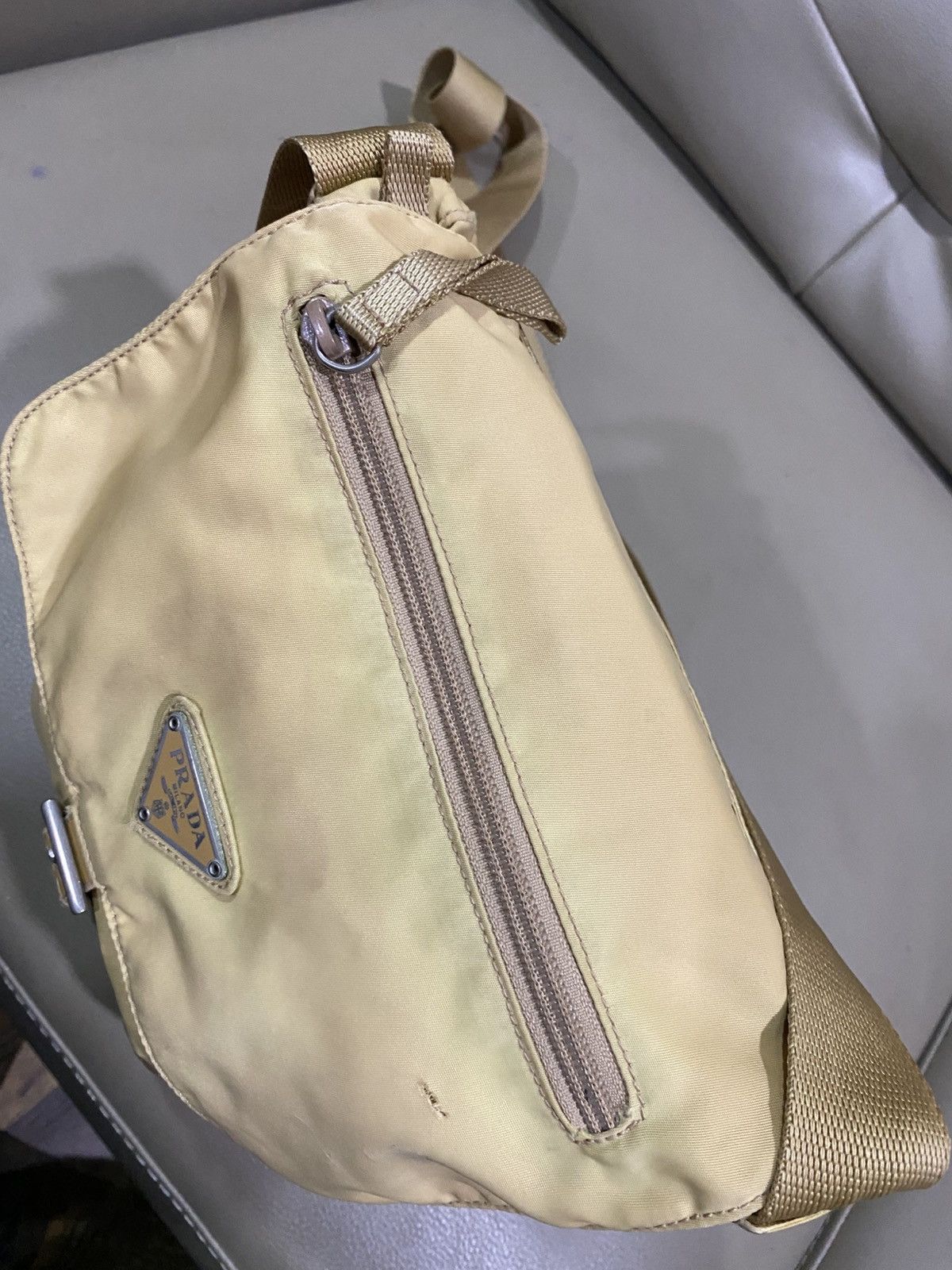 Prada Authentic Prada Tessuto Nyalon Sling Shoulder Bag Size ONE SIZE - 14 Thumbnail
