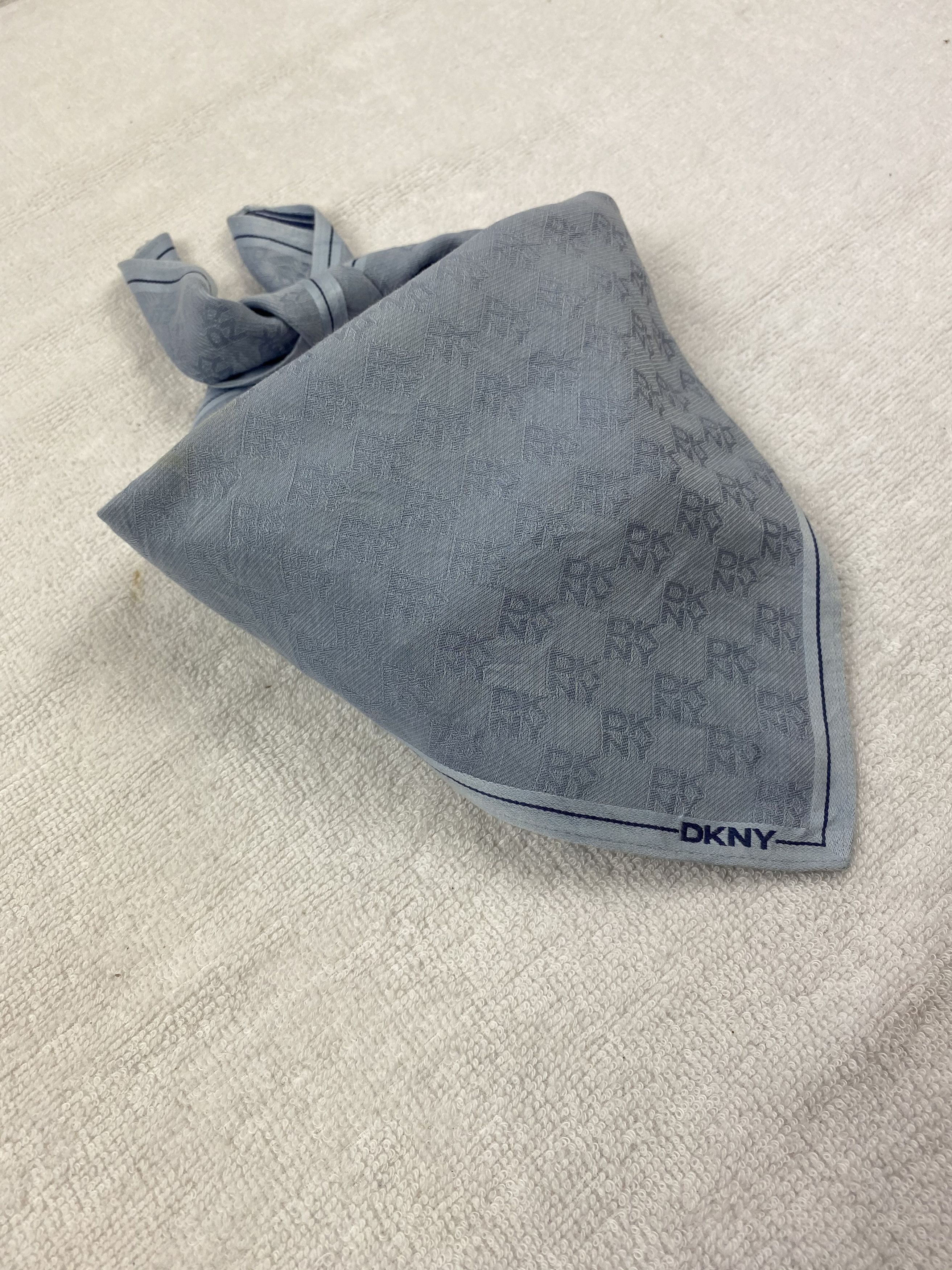 DKNY × Other × Vintage DKNY Handkerchief / Bandana / Neckerchief Size ONE SIZE - 2 Thumbnail