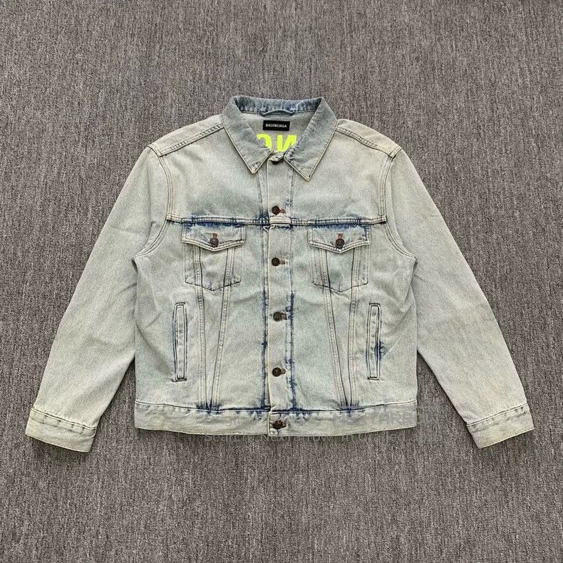 Balenciaga Balenciaga Back Logo Washed Destroyed Denim Jacket Size US S / EU 44-46 / 1 - 1 Thumbnail