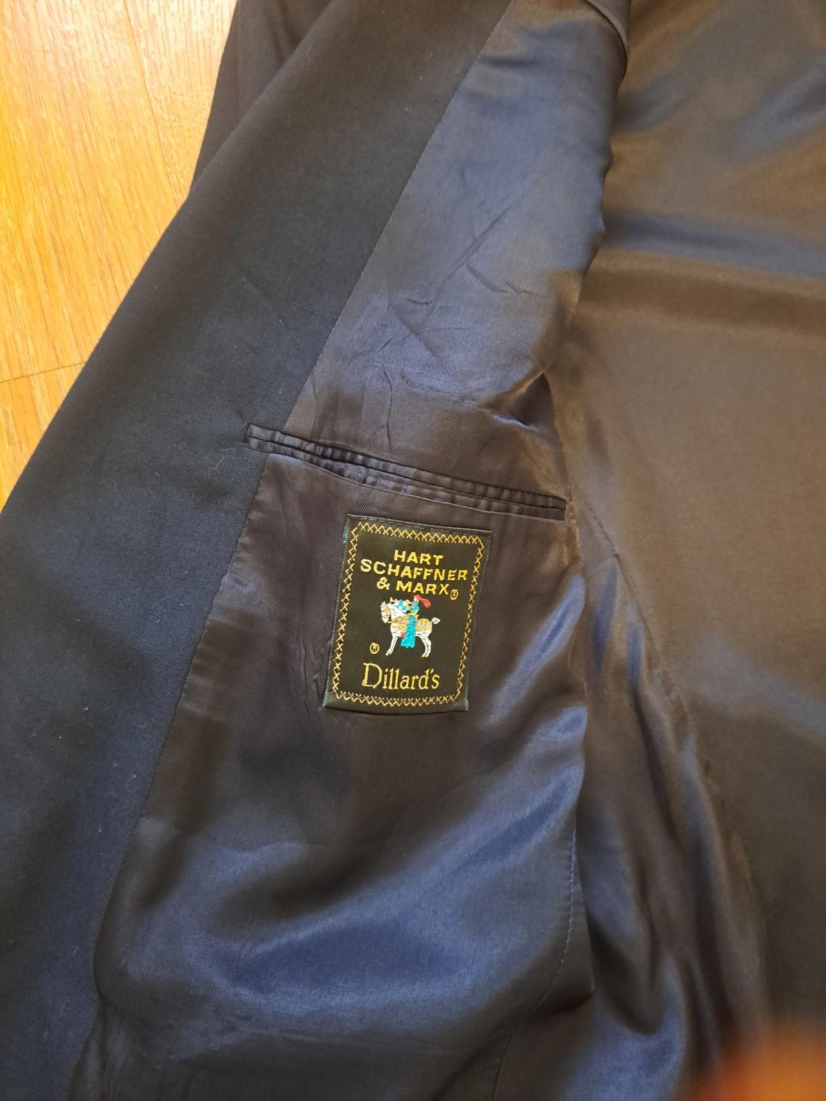 Hart Schaffner Marx Hart Schaffner Marx Blazer Mens 42R Navy Gold Buttons Wool Size 42R - 9 Thumbnail