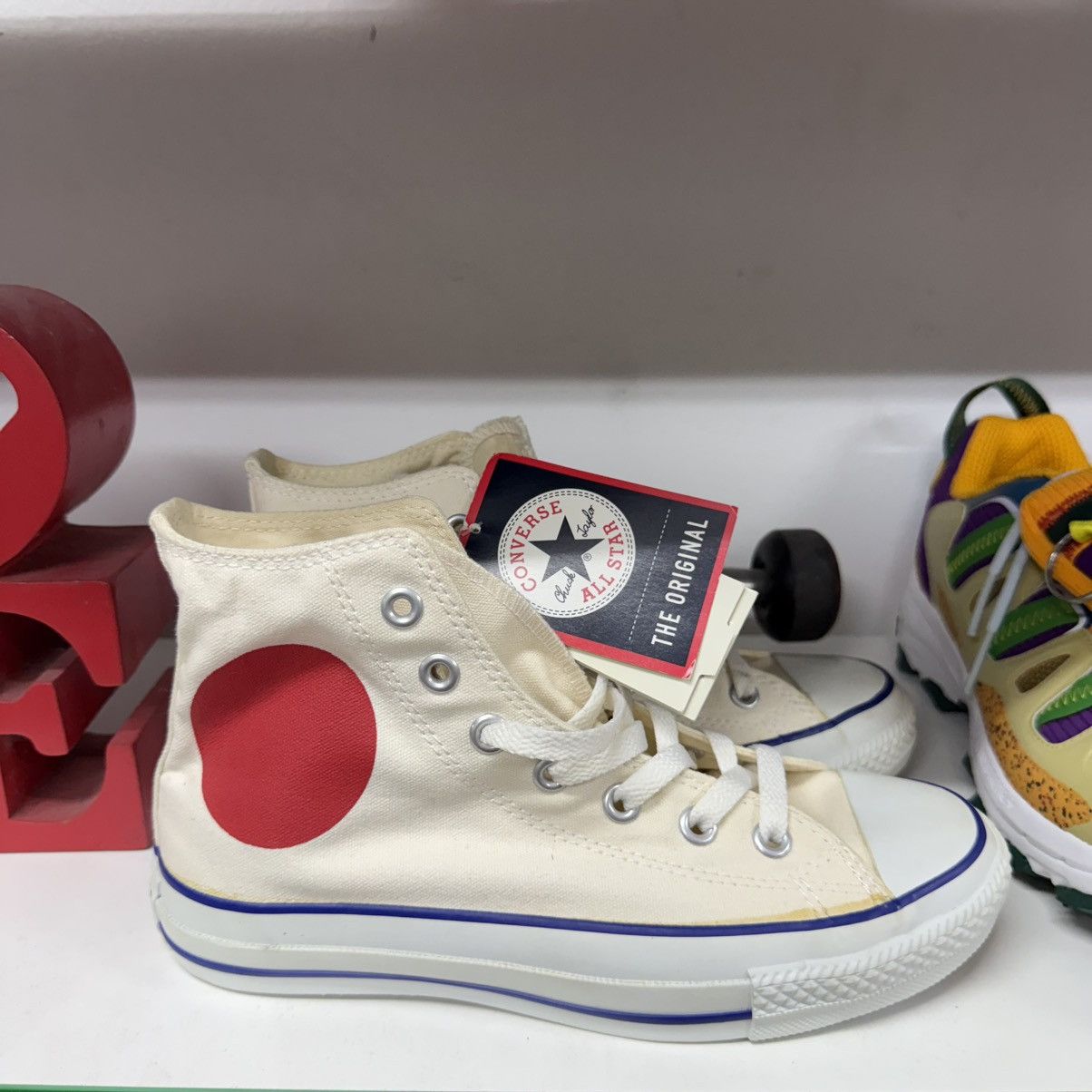 Converse NOS🔥 Converse Chuck Taylor All Star Originator Hinomaru Size US 5 / EU 37 - 11 Thumbnail