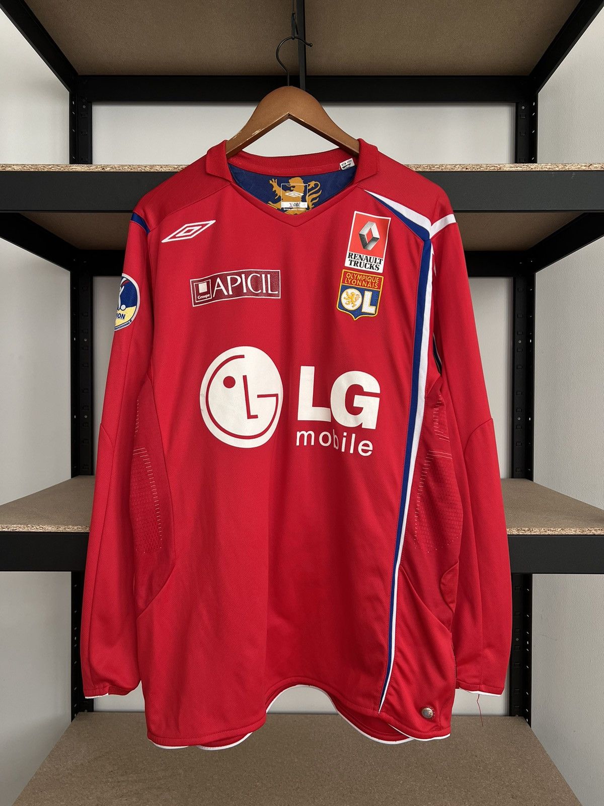 Umbro Olympique Lyonnais #4 Patrick Muller Umbro 2005 2006 Jersey Size US XL / EU 56 / 4 - 3 Thumbnail