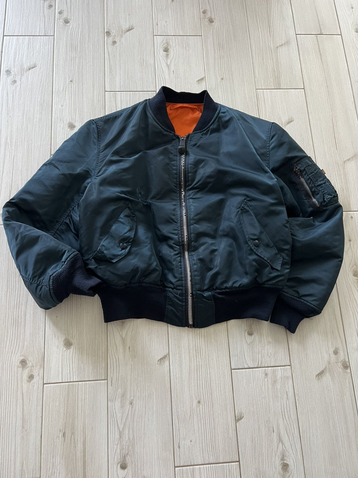 Alpha Industries Alpha Industries Reversible Bomber Jacket Size US XL / EU 56 / 4 - 5 Thumbnail