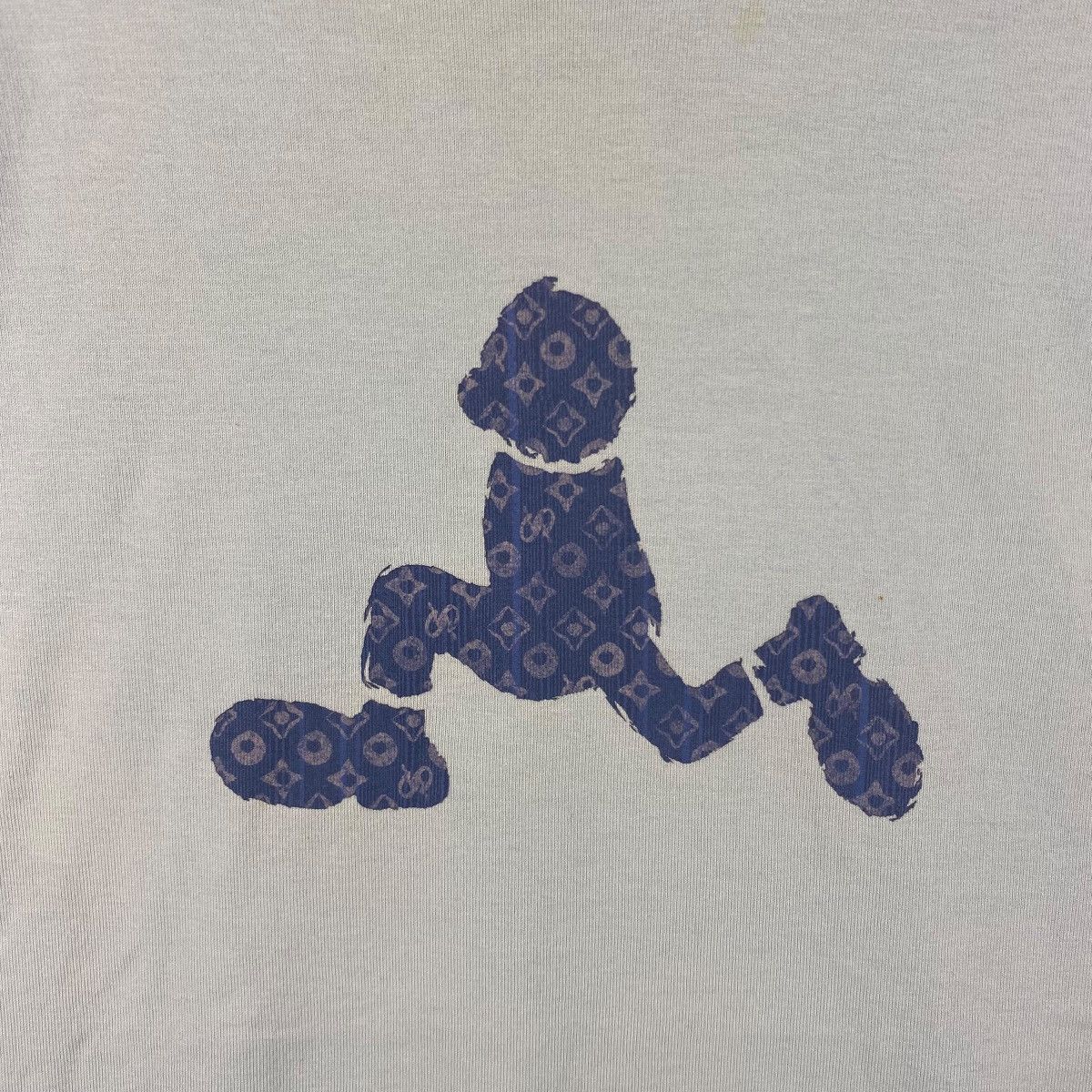 Vintage Vintage 90's PLENTY TOUGH SPORT Lv Monogram Graphic Tee Size US M / EU 48-50 / 2 - 2 Thumbnail