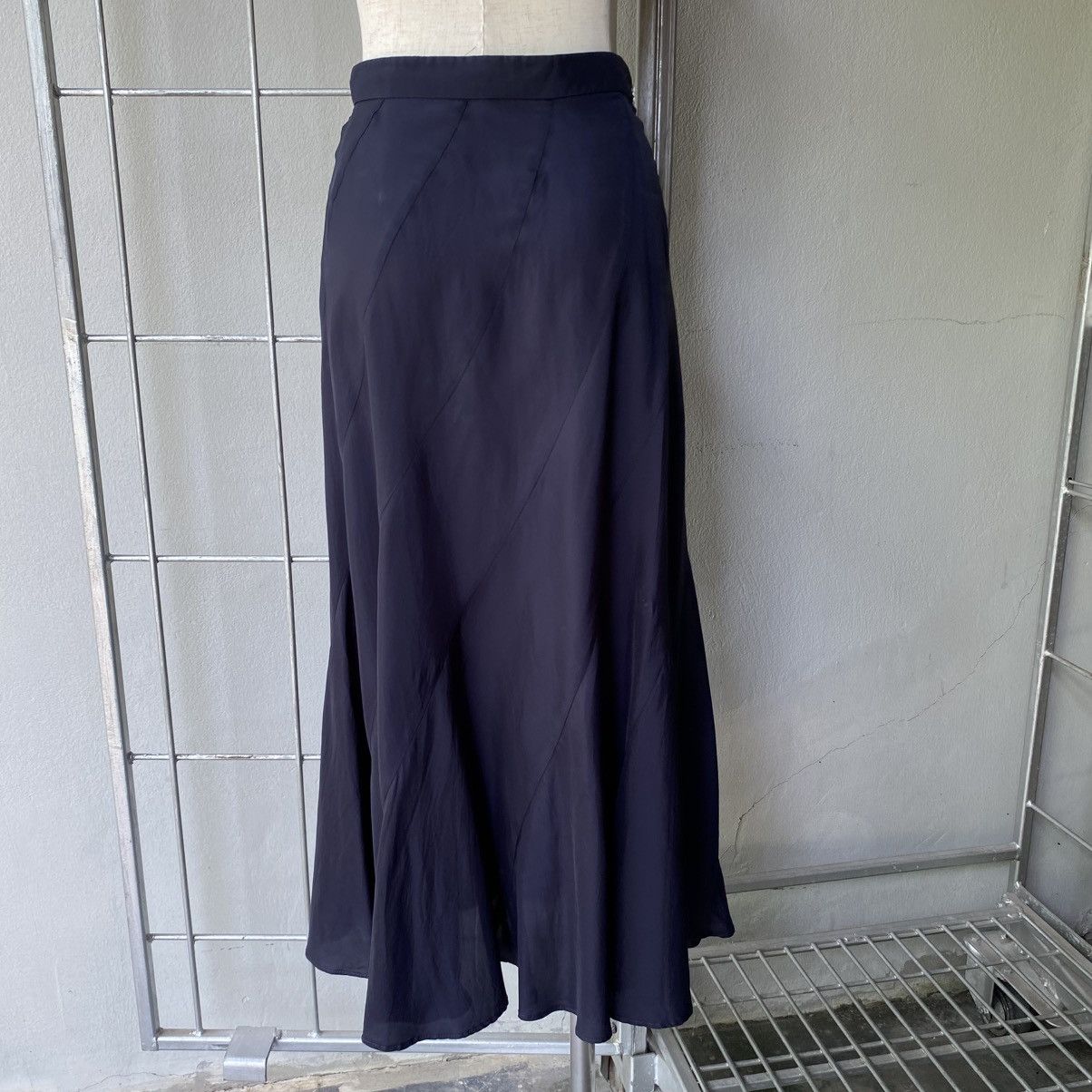 Comme des Garcons Comme des Garcons Navy-Black Silk Flare Skirt Size 25" / US 0 / IT 36 - 6 Thumbnail