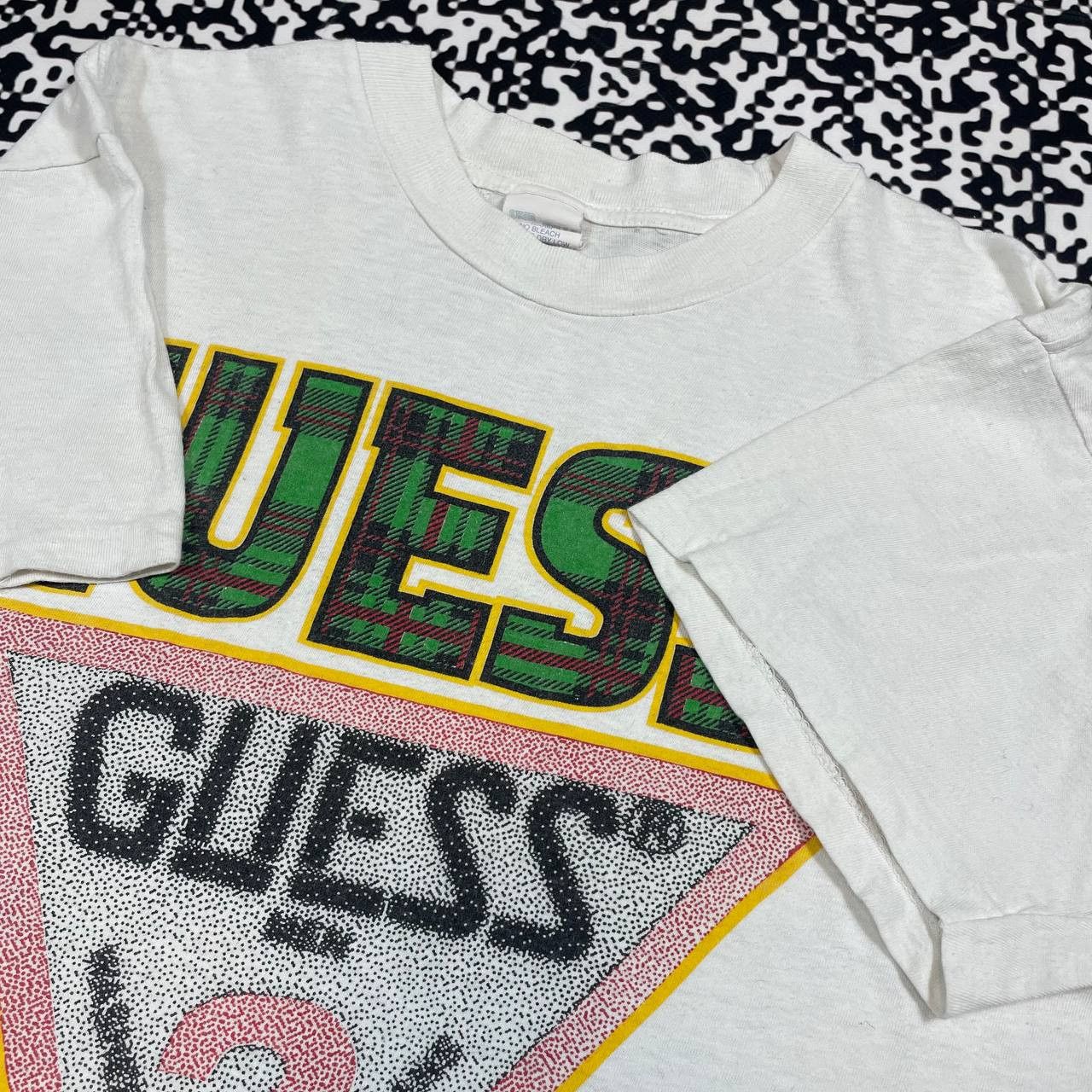 Guess Vintage 90s GUESS Big Logo Retro Rare Single Stitch T-shirt Size US M / EU 48-50 / 2 - 8 Thumbnail