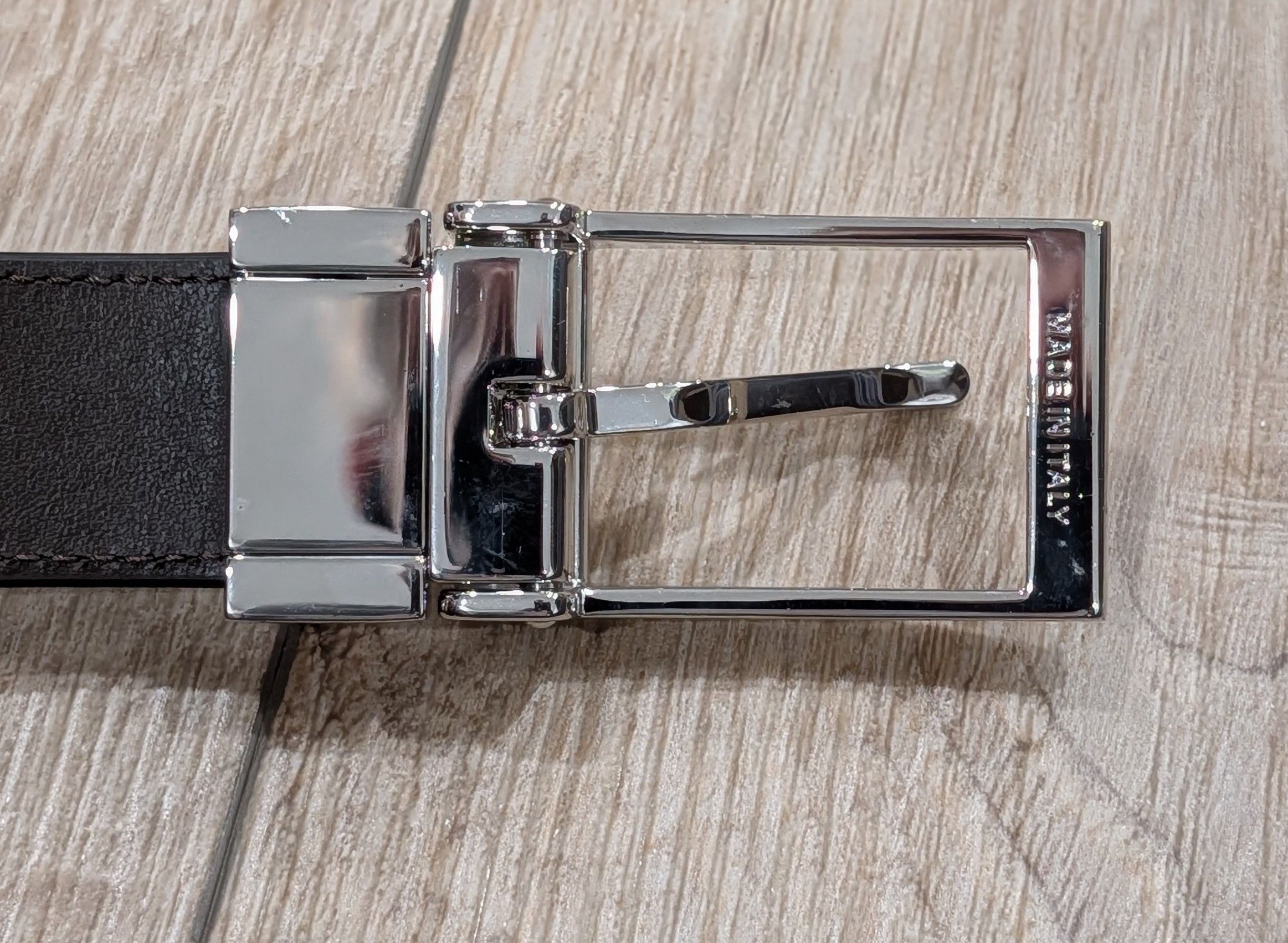 Christian Louboutin Christian Louboutin "Bizz" Calf Leather Belt Black 90 US 36 Size 36 - 3 Thumbnail