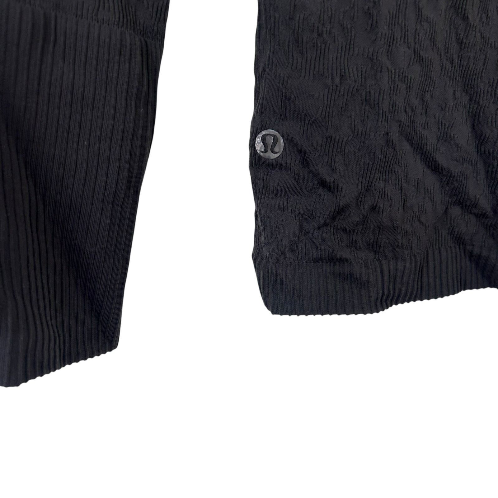 Lululemon Lululemon Black Rest Less Hoodie Shirt Sz S Size S / US 4 / IT 40 - 3 Thumbnail