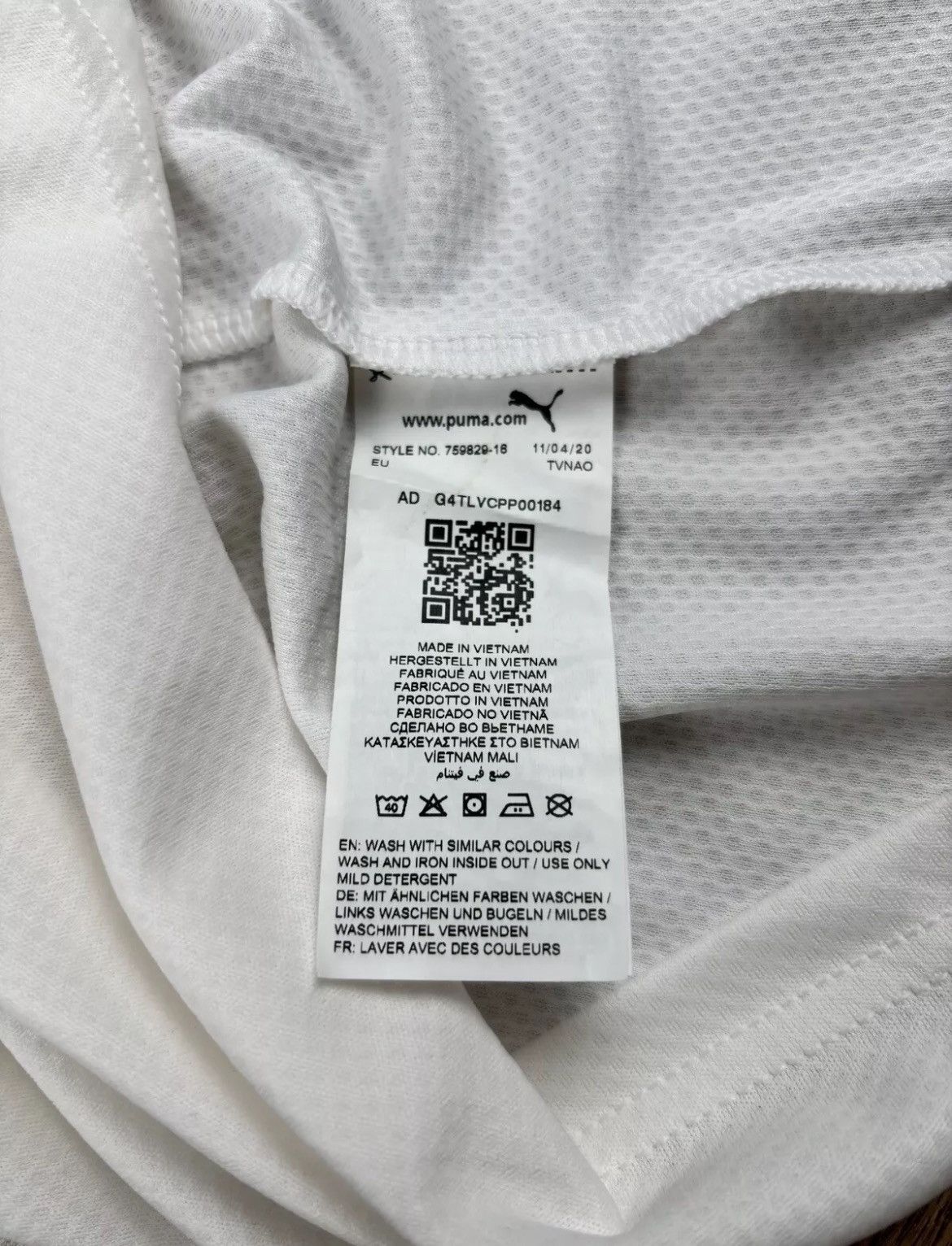 Puma Switzerland Football Team Away Jersey Shirt Puma Size S Size US S / EU 44-46 / 1 - 9 Thumbnail