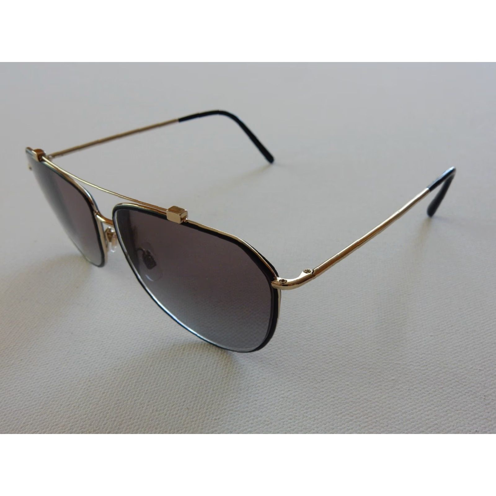 Dolce & Gabbana VINTAGE Dolce&Gabbana Unisex Sunglasses Frames Only 59mm Gold & Black Classic Gray 90s Size ONE SIZE - 2 Thumbnail