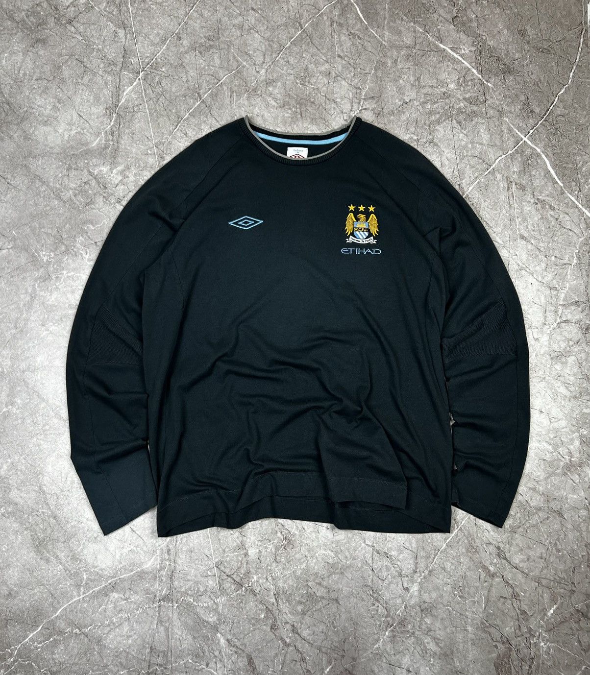 Umbro Umbro 2012-2013 Manchester city long sleeve away jersey Size US XXL / EU 58 / 5 - 3 Thumbnail