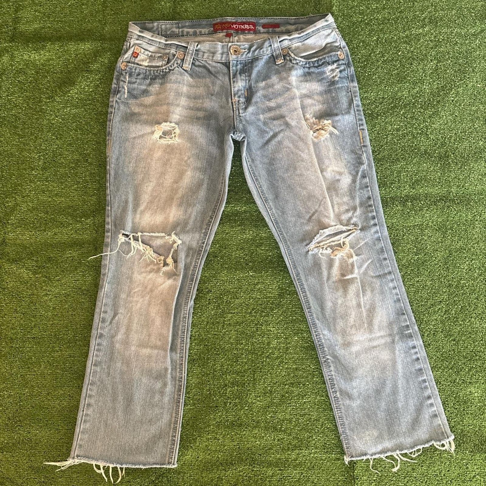 Other Women’s Retro Denim Hot Kiss Distressed Jeans Size 33" - 2 Thumbnail