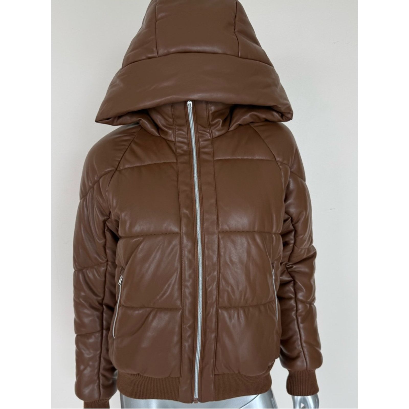 ALO Yoga Faux Leather Puffer Jacket Cinnamon Powder size XS