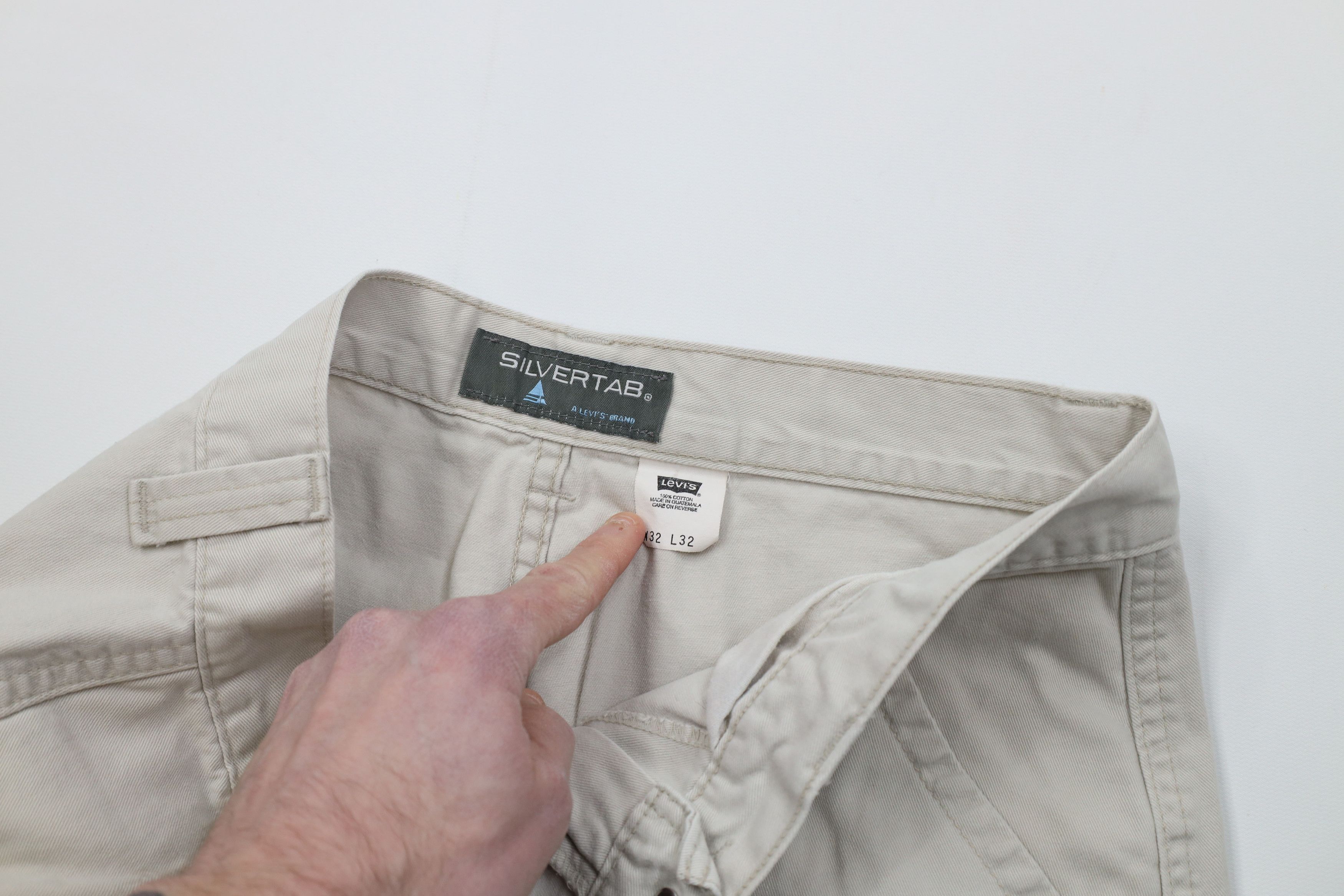 Levi's Vintage Y2K 2001 Levis Silvertab Wide Leg Cargo Pants Beige Size US 32 / EU 48 - 10 Thumbnail