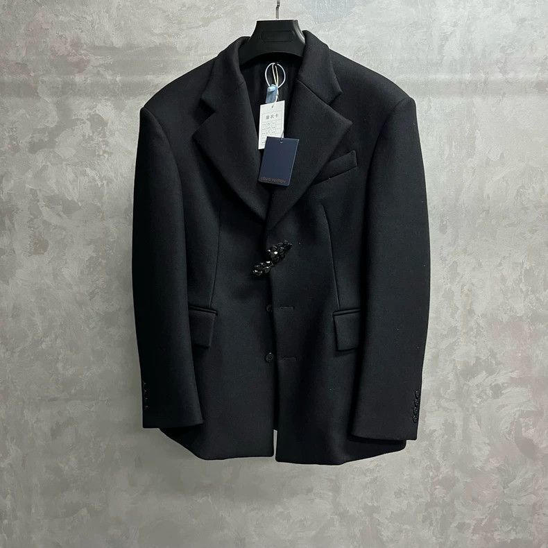 Louis Vuitton Louis Vuitton Black solid single-breasted waist blazer Size 48R - 1 Thumbnail