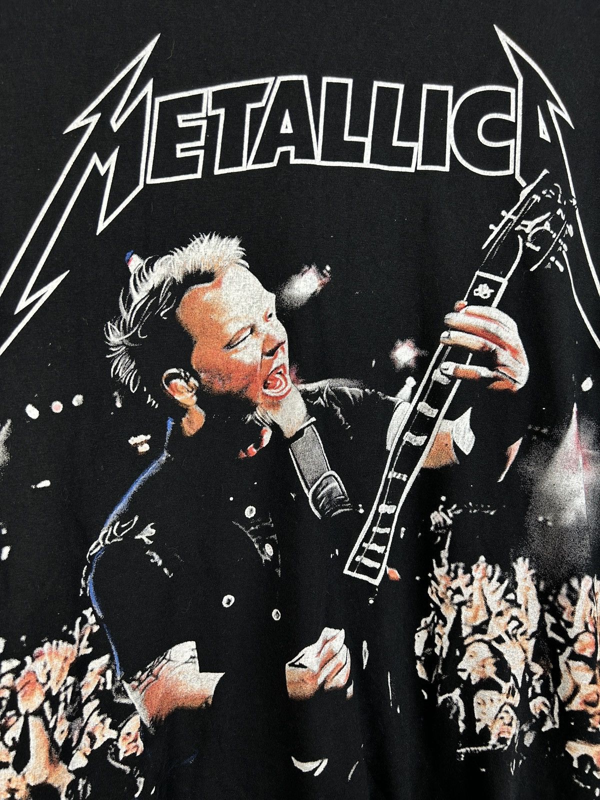 Band Tees 00s Vintage Metallica x Energie James Hetfield AOP T-Shirt Size US L / EU 52-54 / 3 - 2 Thumbnail