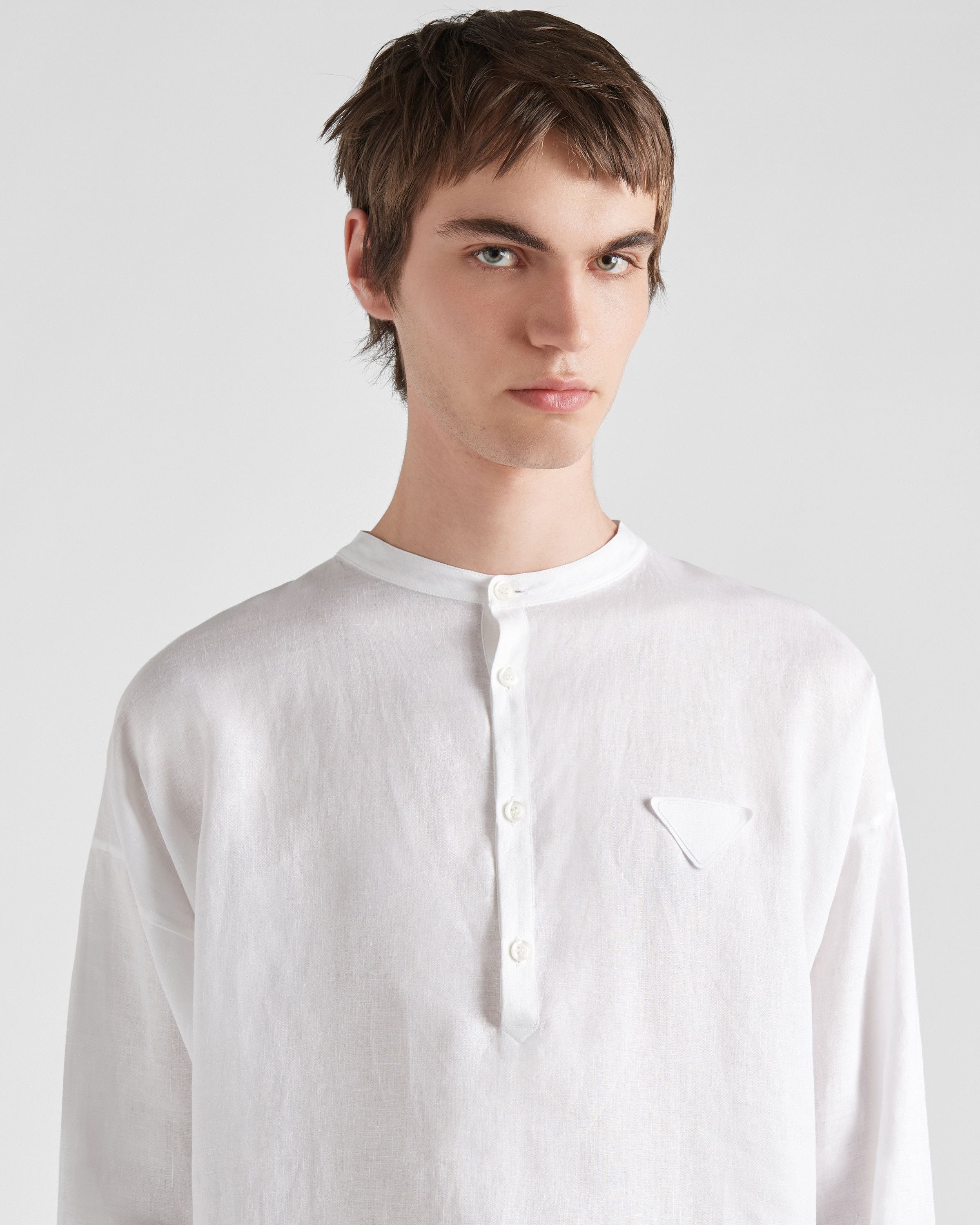 Prada oc11z0625 Linen Shirt in White Size US XL / EU 56 / 4 - 3 Thumbnail