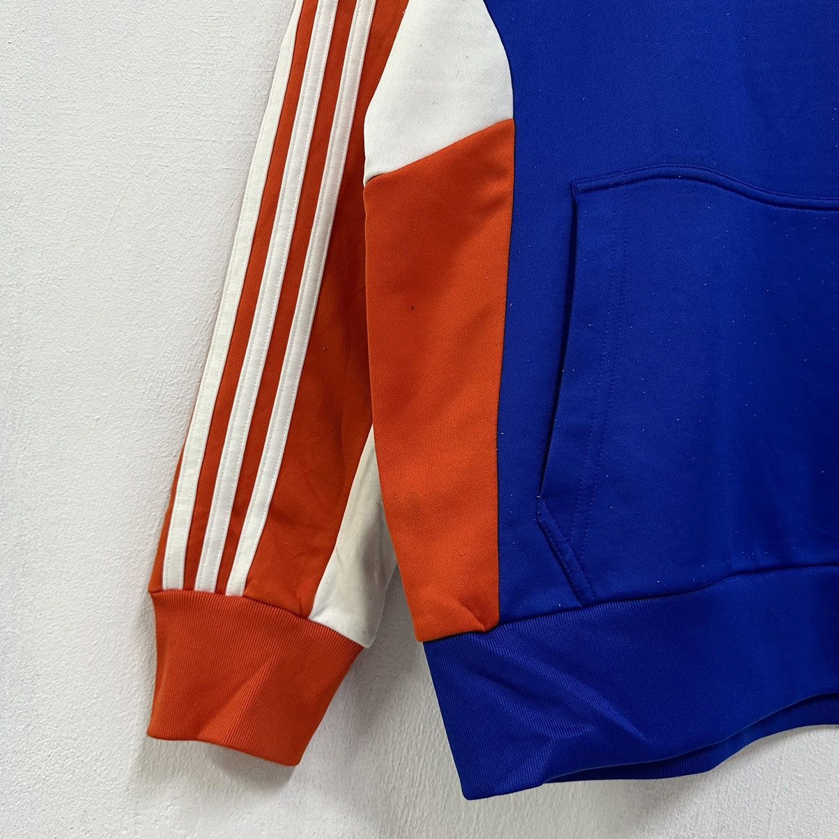 Adidas × Vintage Vintage Adidas Sweatshirt Sweater With Hoodies Rare Size US M / EU 48-50 / 2 - 5 Thumbnail