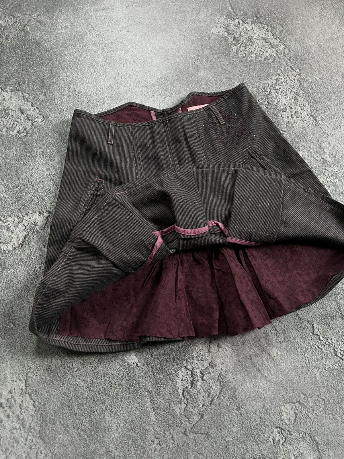 Escada Escada Brown Pinstripe Mini Skirt Size 14 Pleated Pockets Size 32" / US 10 / IT 46 - 6 Thumbnail