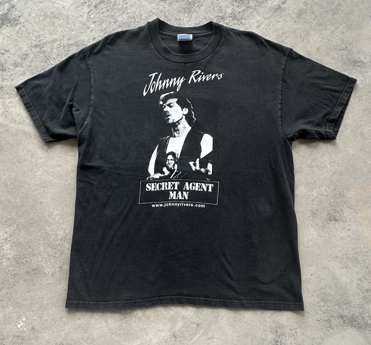 Band Tees × Vintage VINTAGE JOHNNY RIVER SECRET AGENT MAN SOUL CITY WELL FADED Size US L / EU 52-54 / 3 - 1 Thumbnail