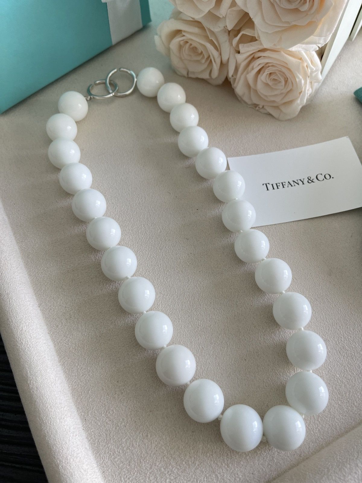Tiffany & Co. Tiffany & Co. Dolomite Paloma Picasso Necklace 19” $1500 Size ONE SIZE - 8 Thumbnail