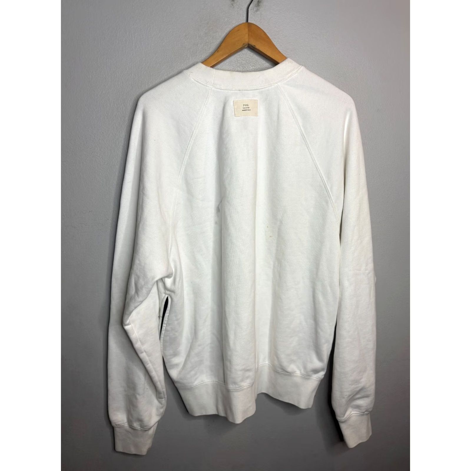 Fear of God VINTAGE Fear of God Sweater Mens L White Crew Neck Long Sleeve Knit Pullover Casual 8/10 Condition Womens, Mens Size US L / EU 52-54 / 3 - 4 Thumbnail