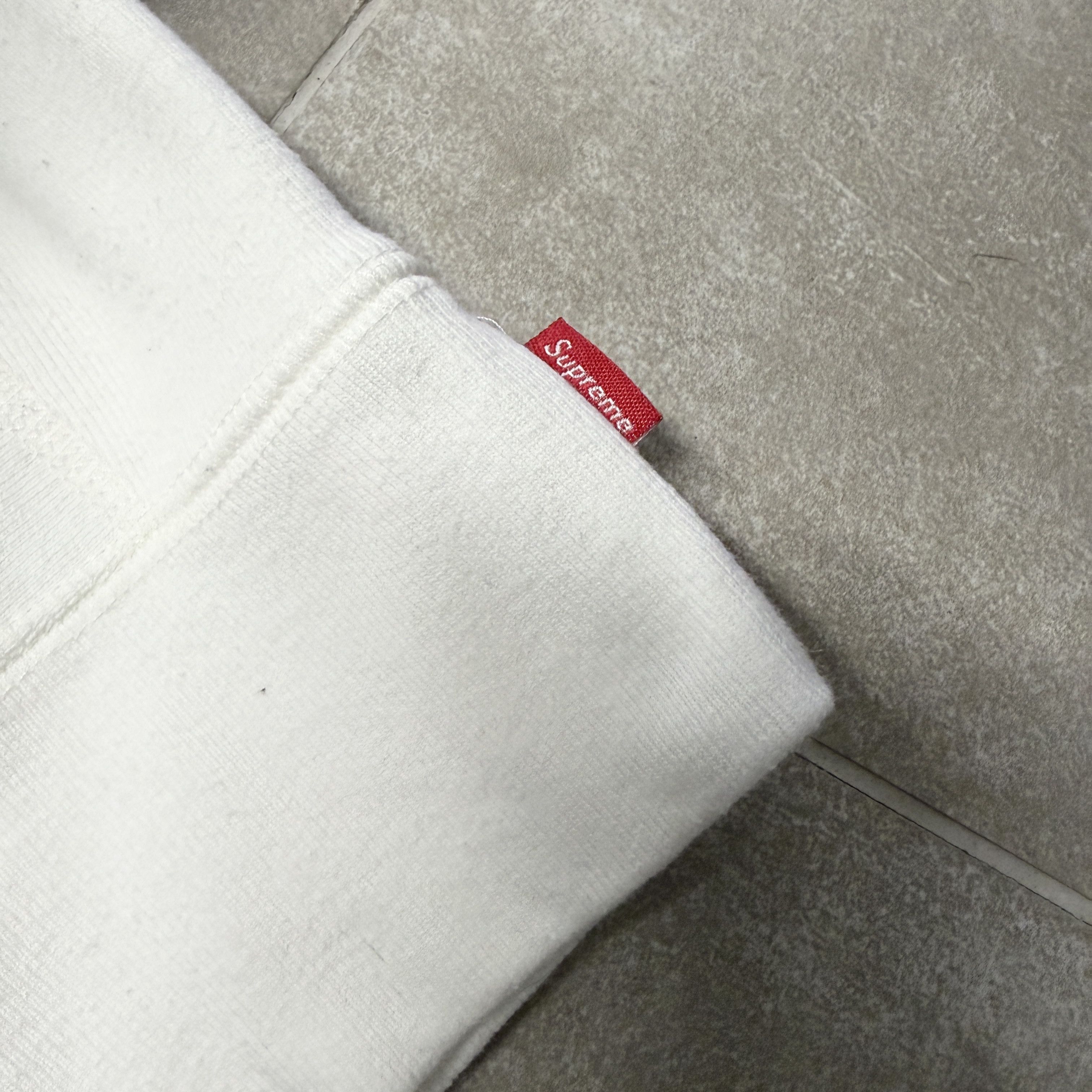 Supreme Supreme Collegiate Acronym Hoodie In White RRP £300 Size US M / EU 48-50 / 2 - 5 Thumbnail
