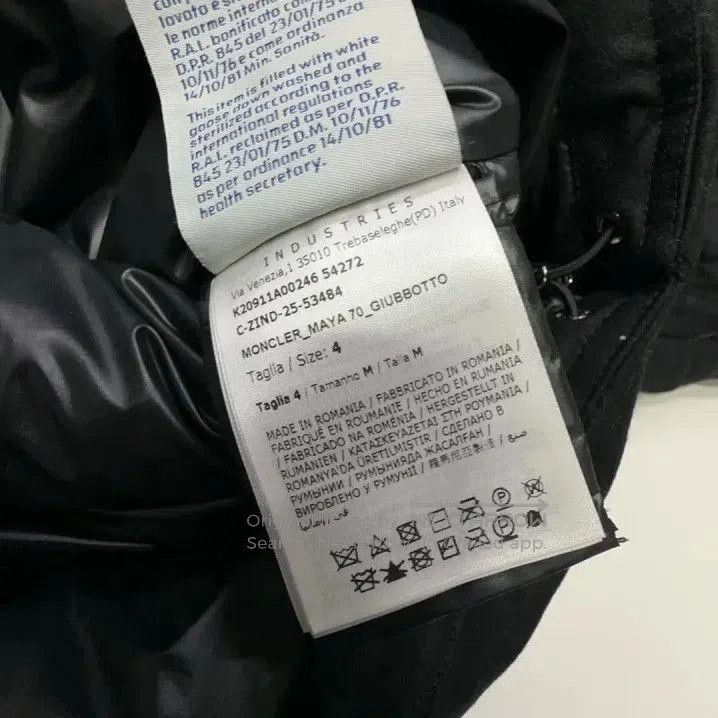 Moncler Moncler Maya Series Short Down Jacket with Hood. Size US M / EU 48-50 / 2 - 2 Thumbnail