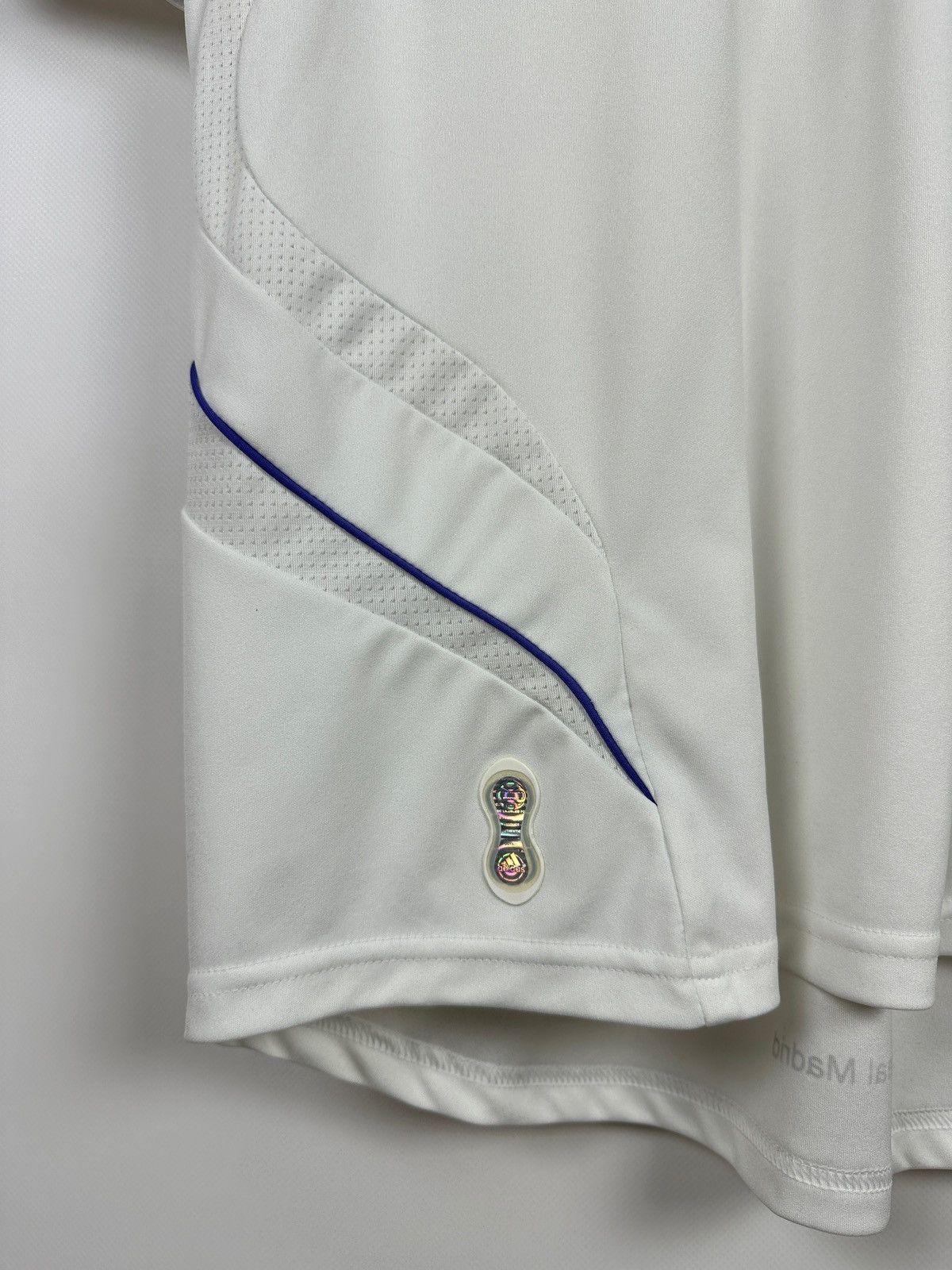 Adidas 2007/08 Adidas Real Madrid Vintage Home Soccer Jersey Size US S / EU 44-46 / 1 - 13 Thumbnail