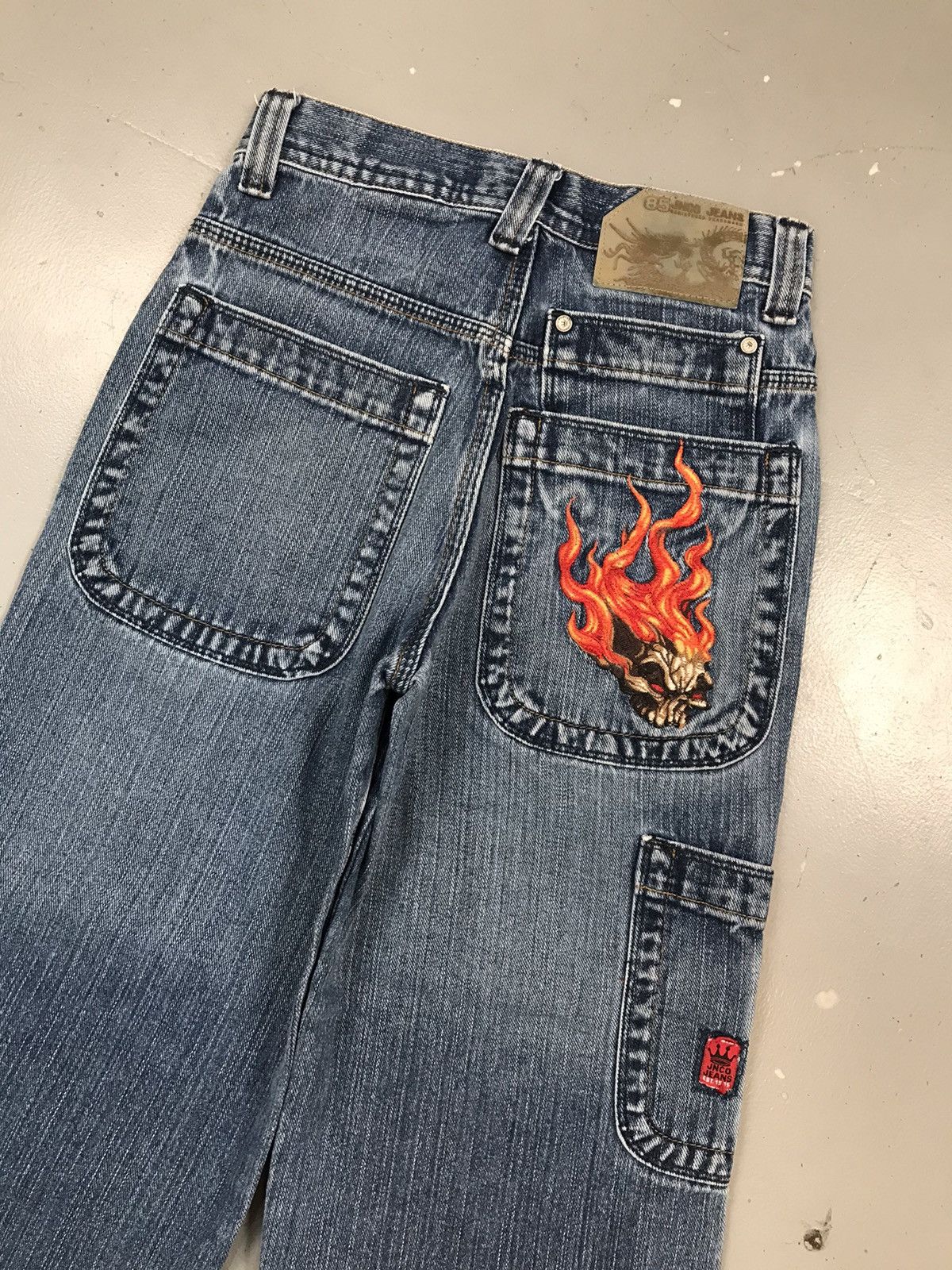 JNCO Vintage Jnco skull on fire 🔥 straight fit denim Size US 26 / EU 42 - 8 Thumbnail