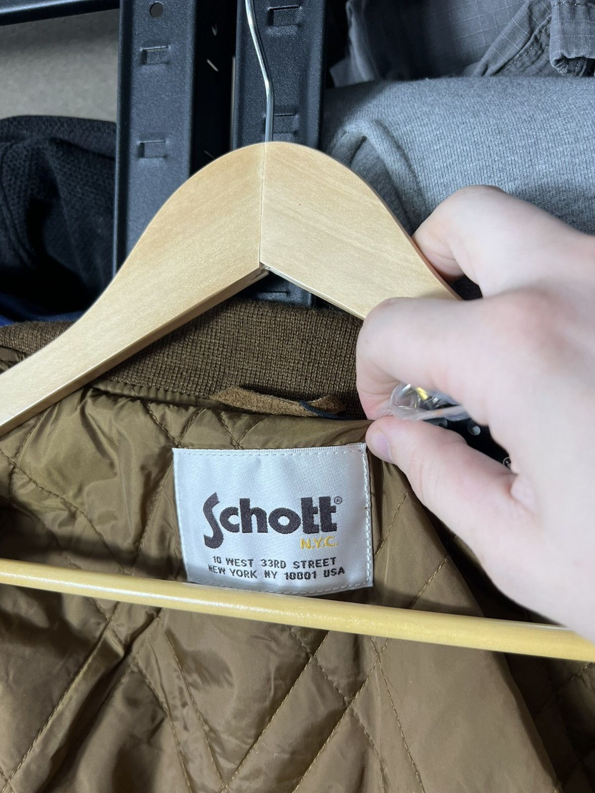 Schott Schott NYC Goat Suede Bomber Jacket Rust Brown Leather SizeS Size US S / EU 44-46 / 1 - 7 Thumbnail