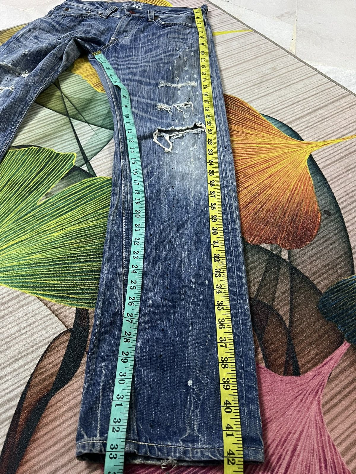 Edwin × Japanese Brand VTG EDWIN 503 BLUE TRIP SPLATTER DISTRESSED JEANS Size US 31 - 18 Thumbnail