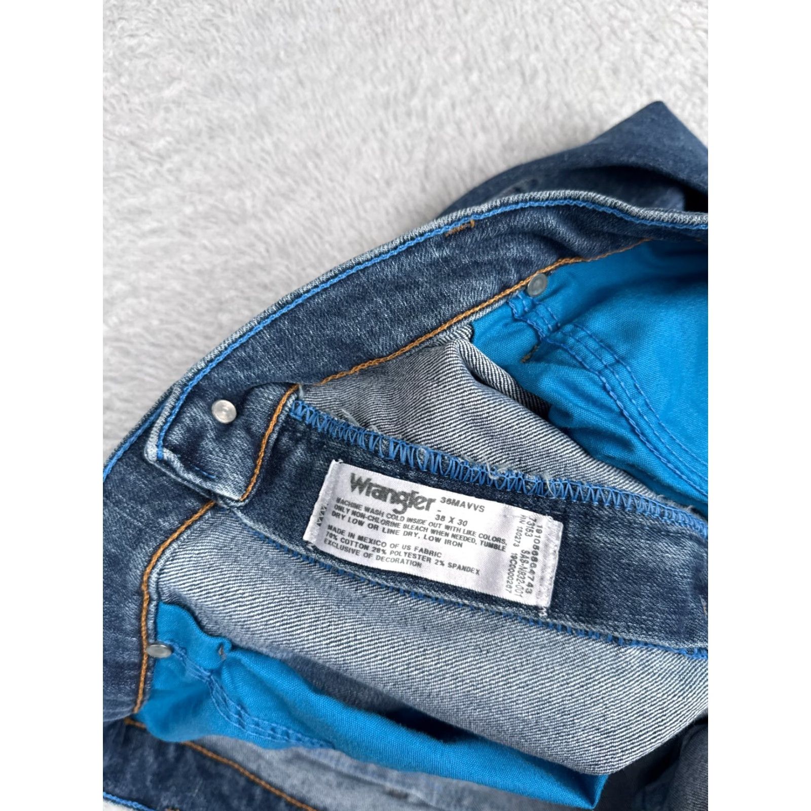 Wrangler Wrangler Jeans Mens 38 Blue Denim Slim Fit Cowboy Cut Premium Performance 38x30 Jeans Size US 38 / EU 54 - 7 Thumbnail