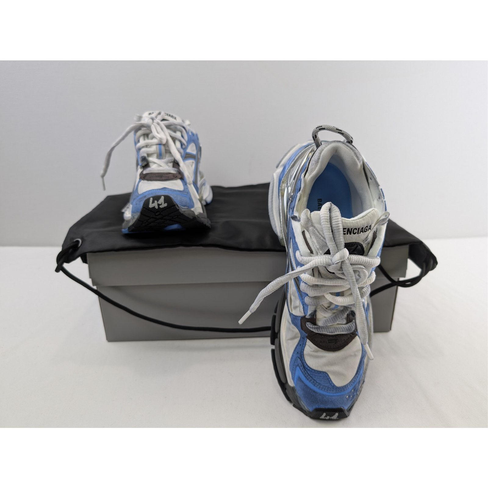 Balenciaga o1rshd1 Q:2 / Nylon Suede Mesh Runner Sneakers in Multicolor Size US 9 / EU 42 - 16 Thumbnail