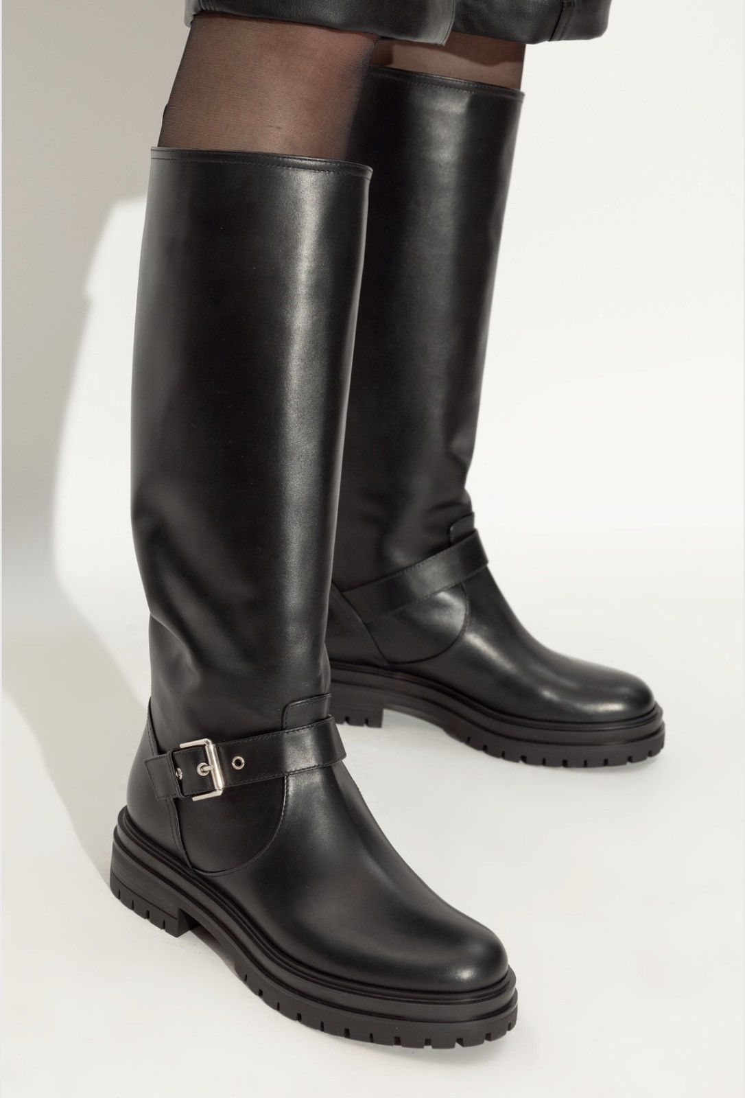 Gianvito Rossi Gianvito Rossi Thiago Boots size 37.5 Size US 7.5 / IT 37.5 - 2 Thumbnail