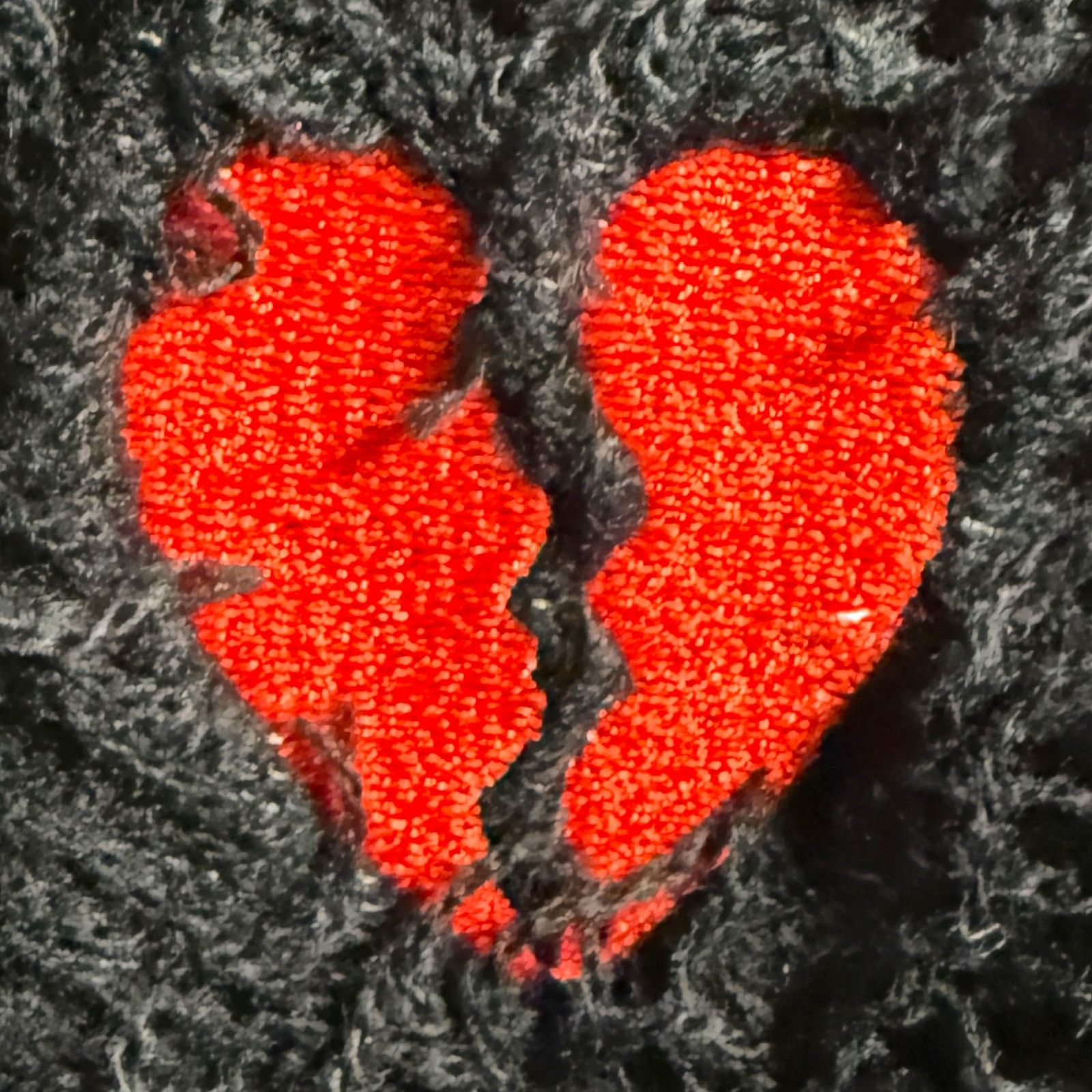 Other Fuzzy Woven Cloth Broken Heart Balaclava Men’s OS - Punk NWT Size ONE SIZE - 3 Thumbnail